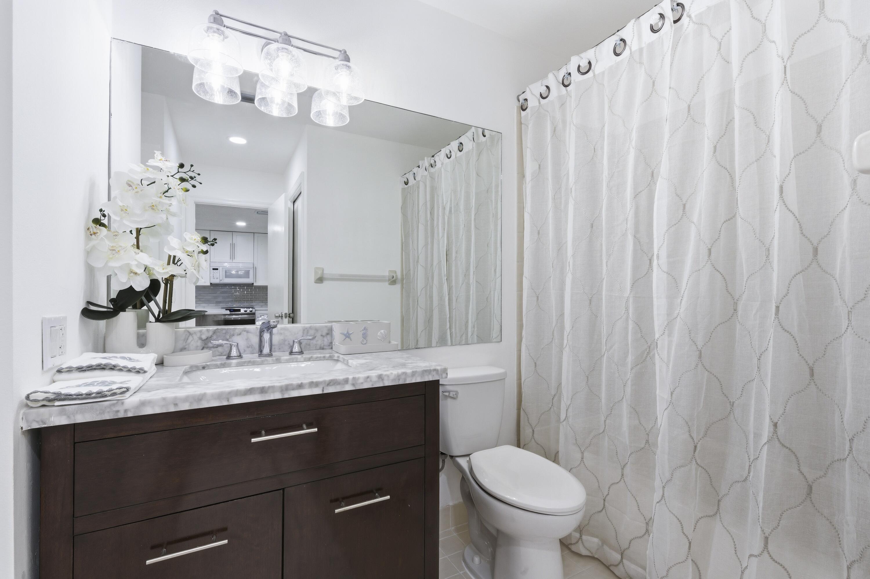 BANYAN SPRINGS - Residential