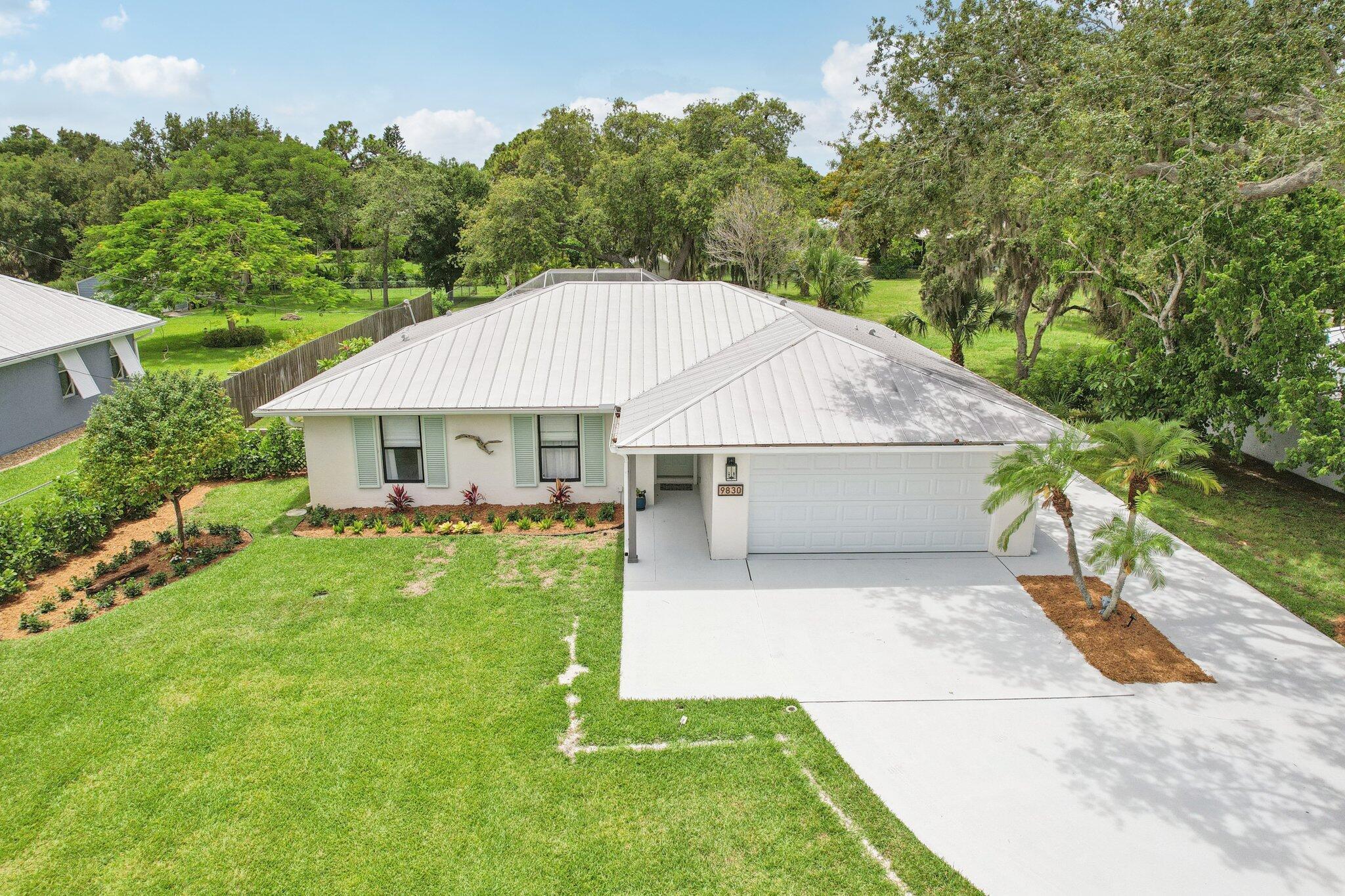 9830 Oak Trail