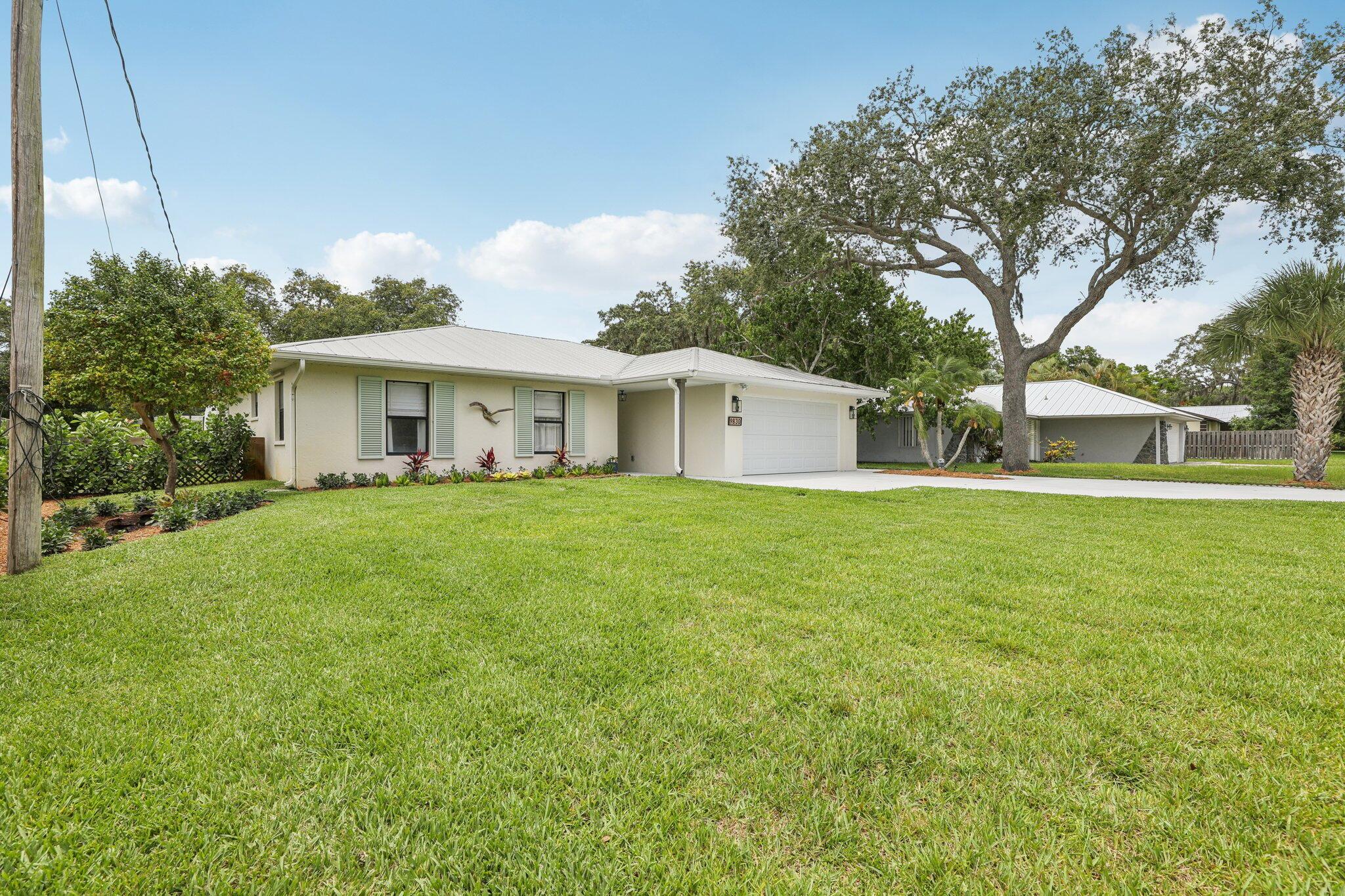 9830 Oak Trail