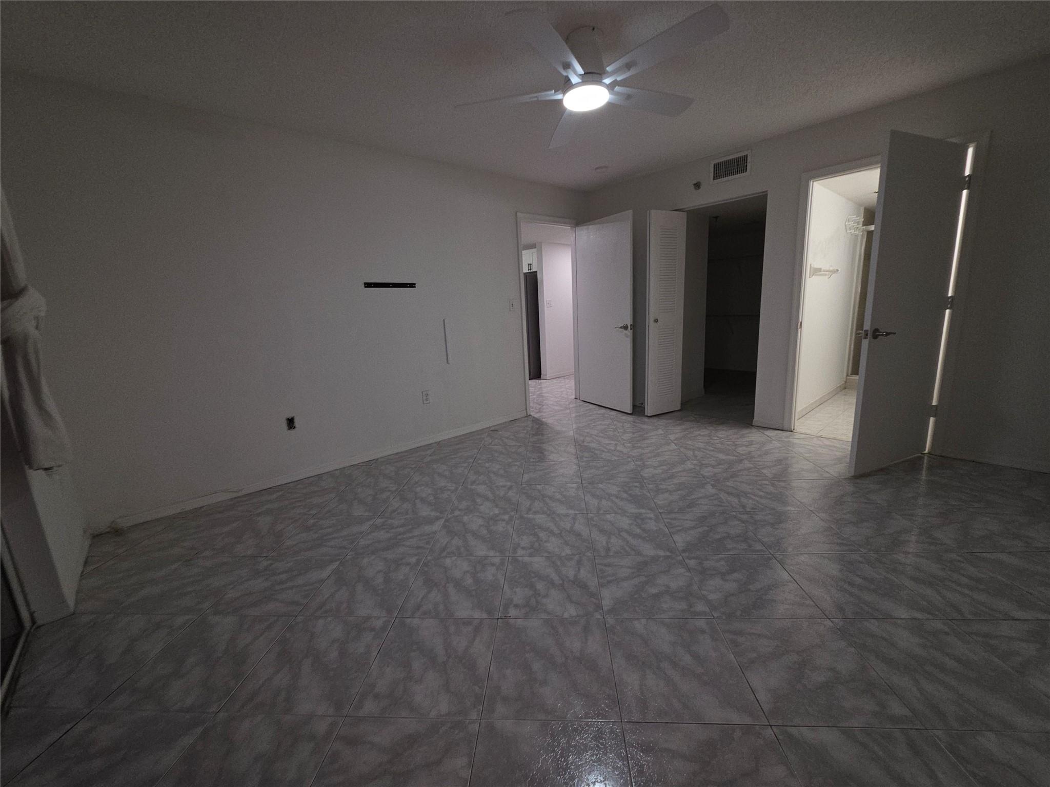 Tangerine Condo Seven Of - Residential Lease