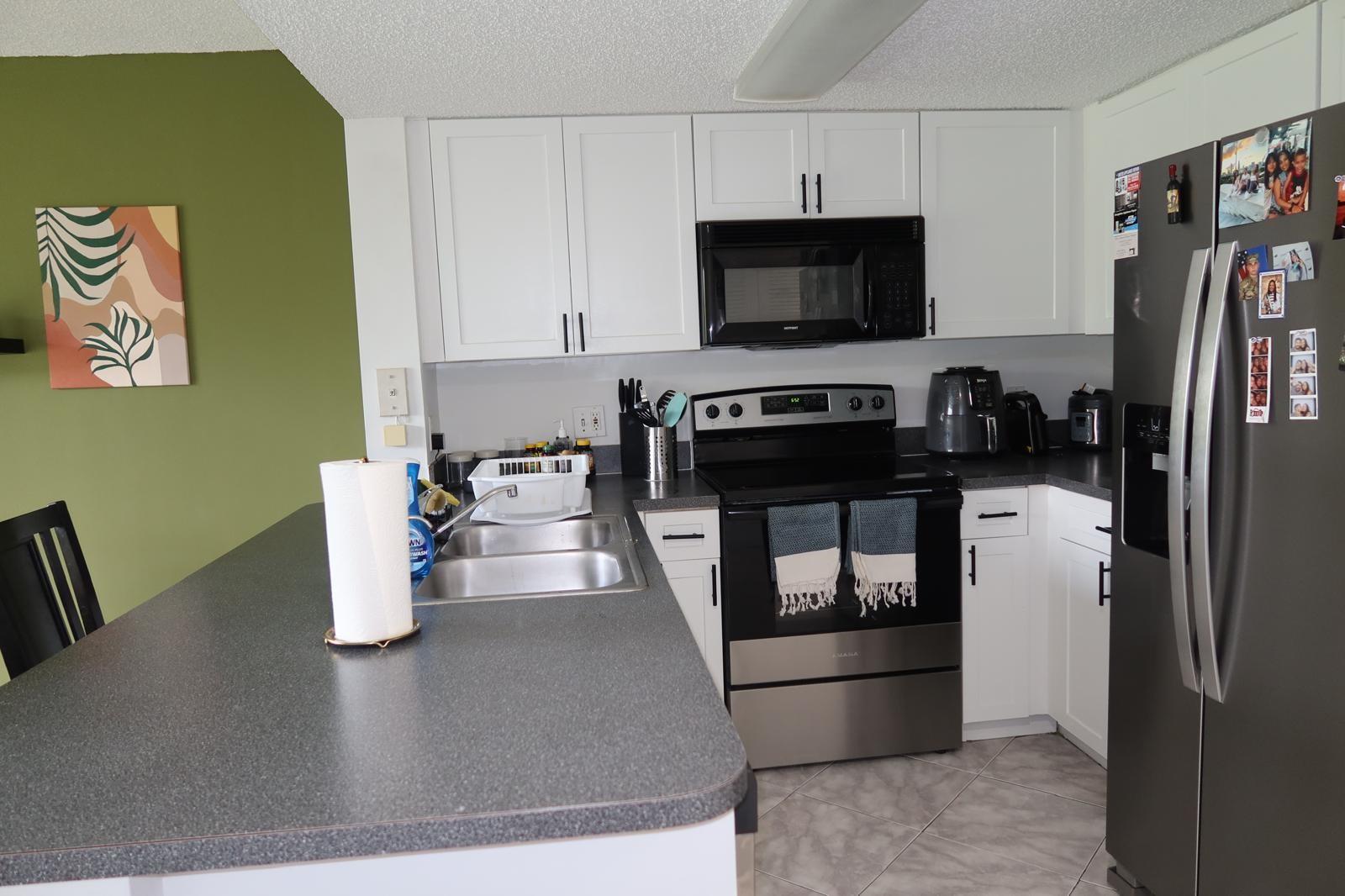 Tangerine Condo Seven Of - Residential Lease