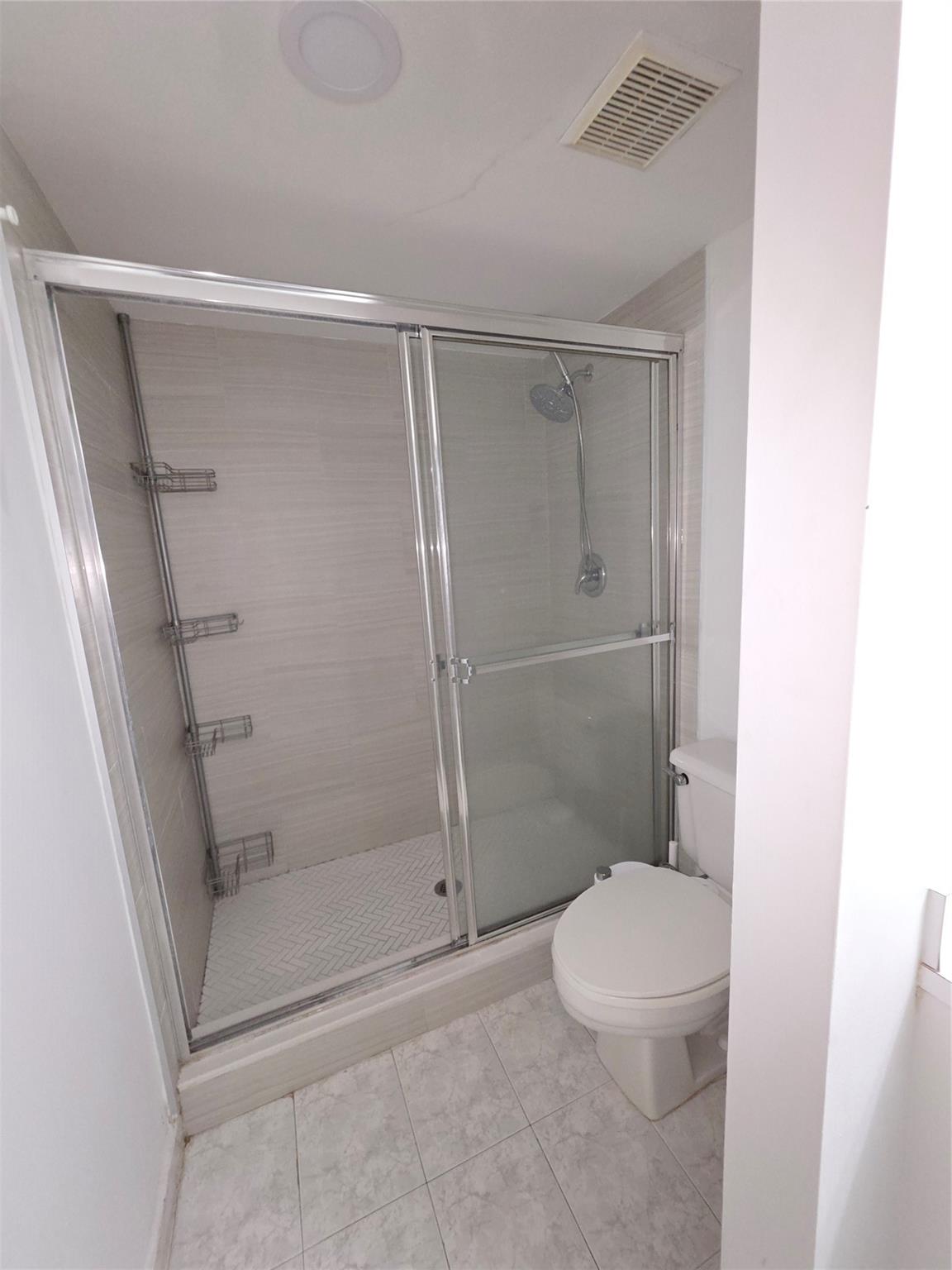 Tangerine Condo Seven Of - Residential Lease