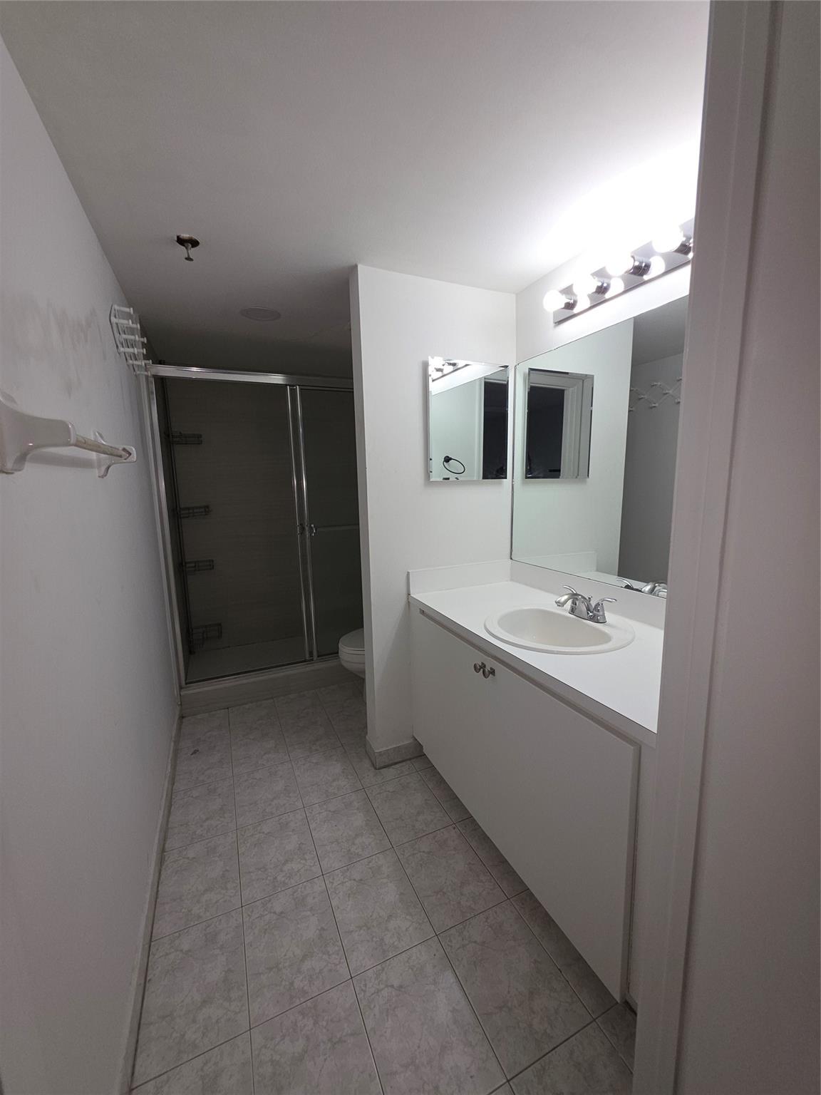 Tangerine Condo Seven Of - Residential Lease