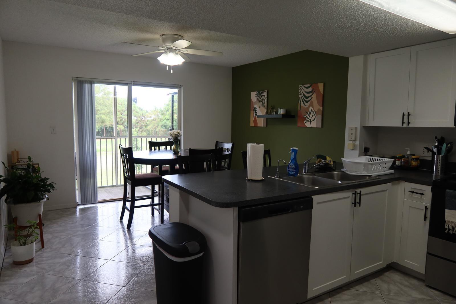 Tangerine Condo Seven Of - Residential Lease