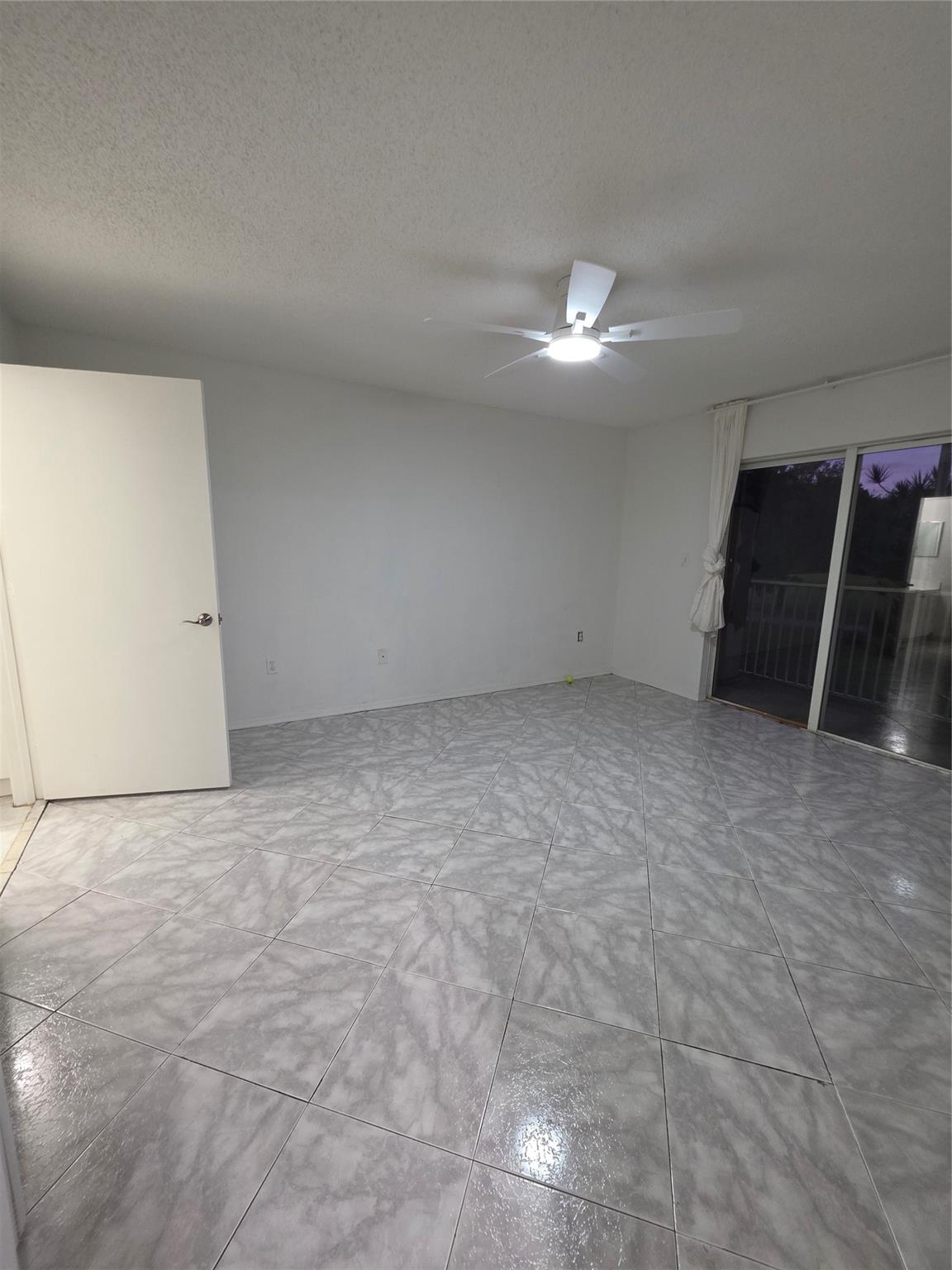 Tangerine Condo Seven Of - Residential Lease