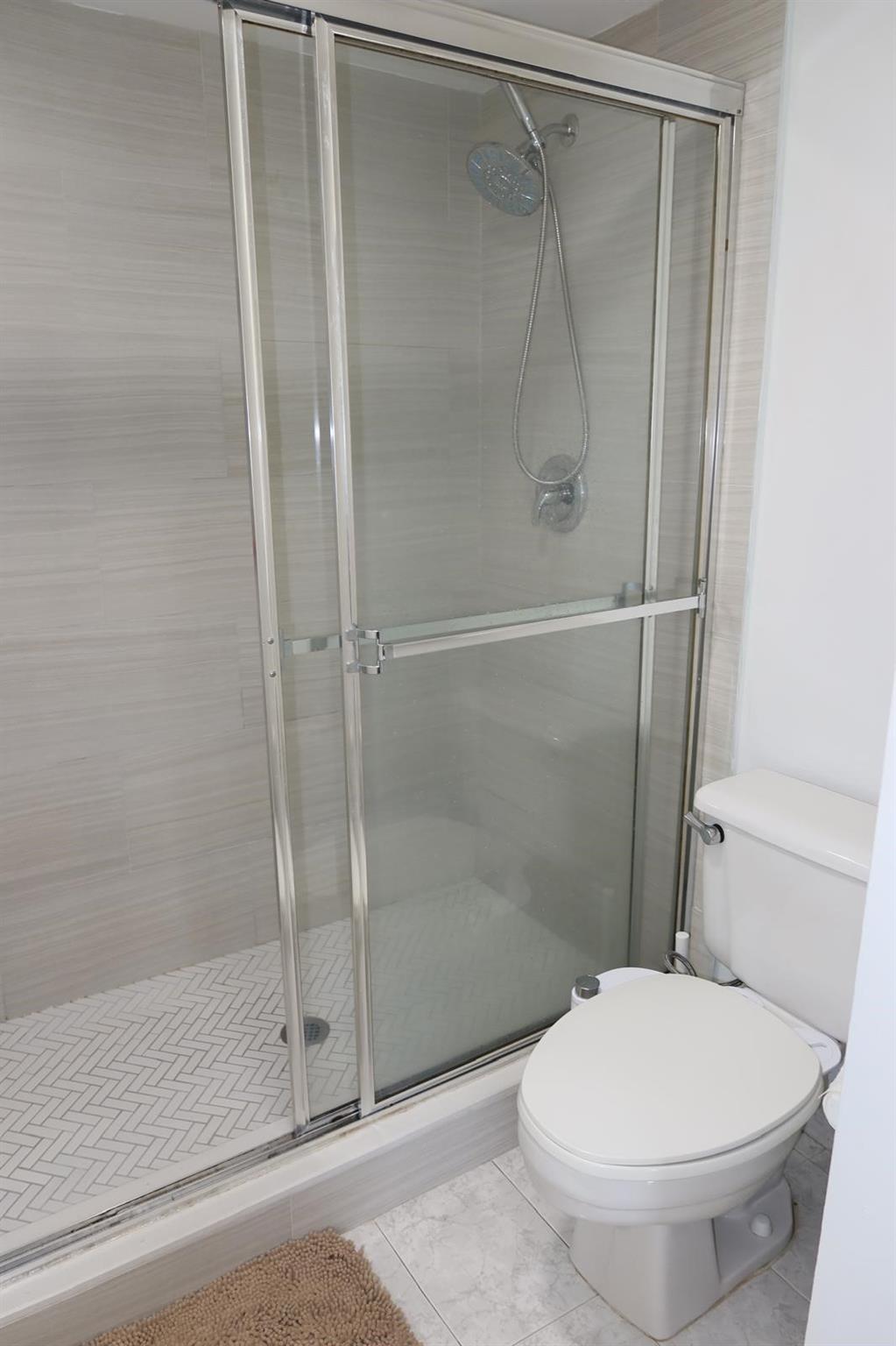 Tangerine Condo Seven Of - Residential Lease