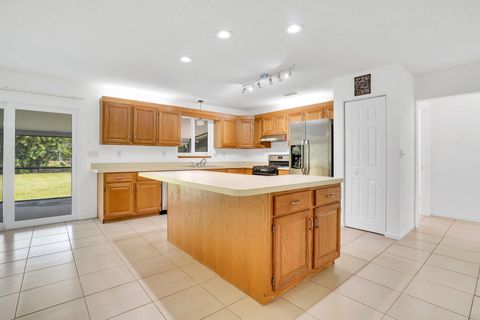 Tiny photo for 16245 E Burns Drive, Loxahatchee, FL 33470 (MLS # B26037044)