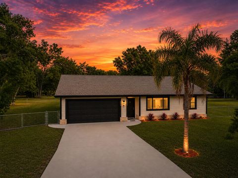 Photo of 16245 E Burns Drive, Loxahatchee, FL 33470 (MLS # B26037044)