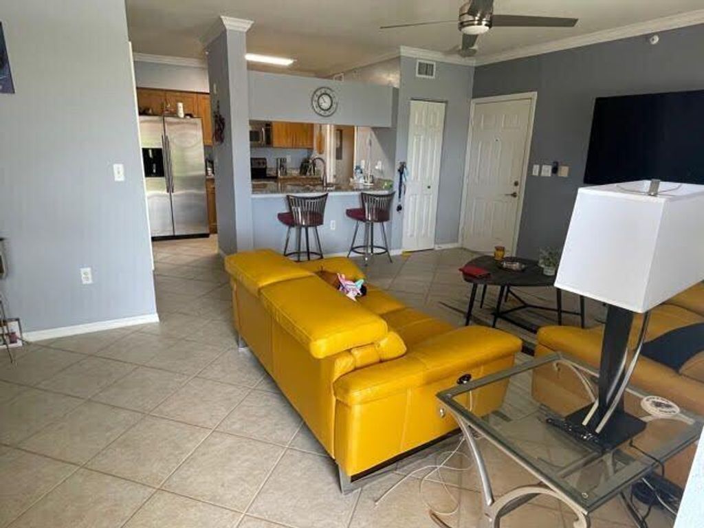 Photo of 6530 Emerald Dunes Drive #303, West Palm Beach, FL 33411 (MLS # R11160459)