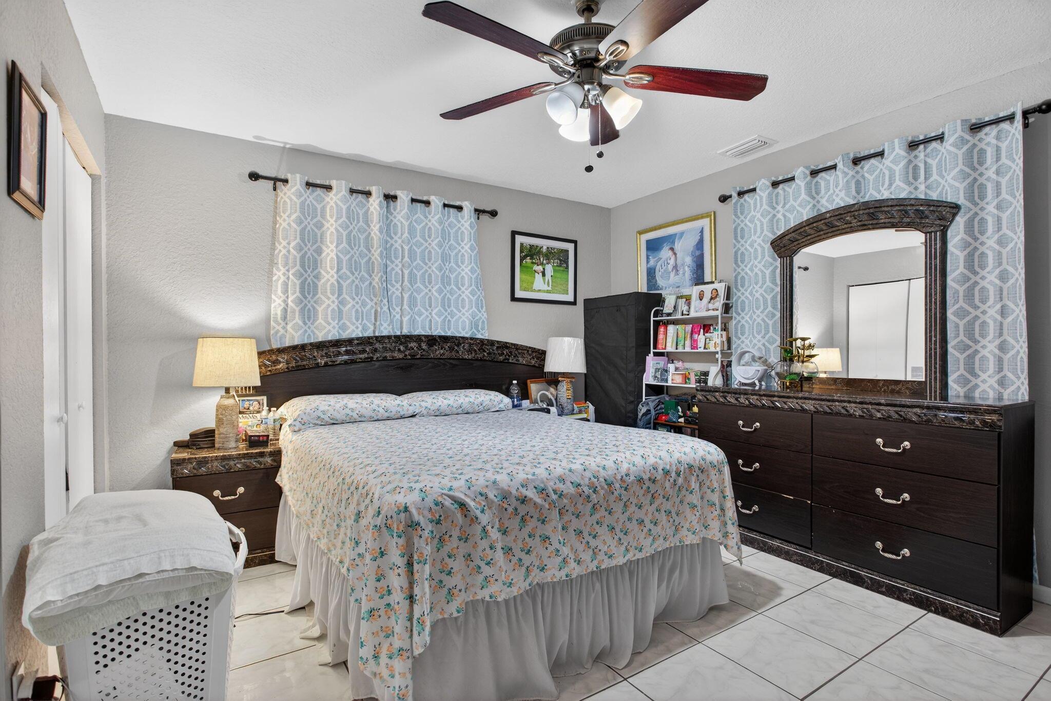 Collier City - Residential