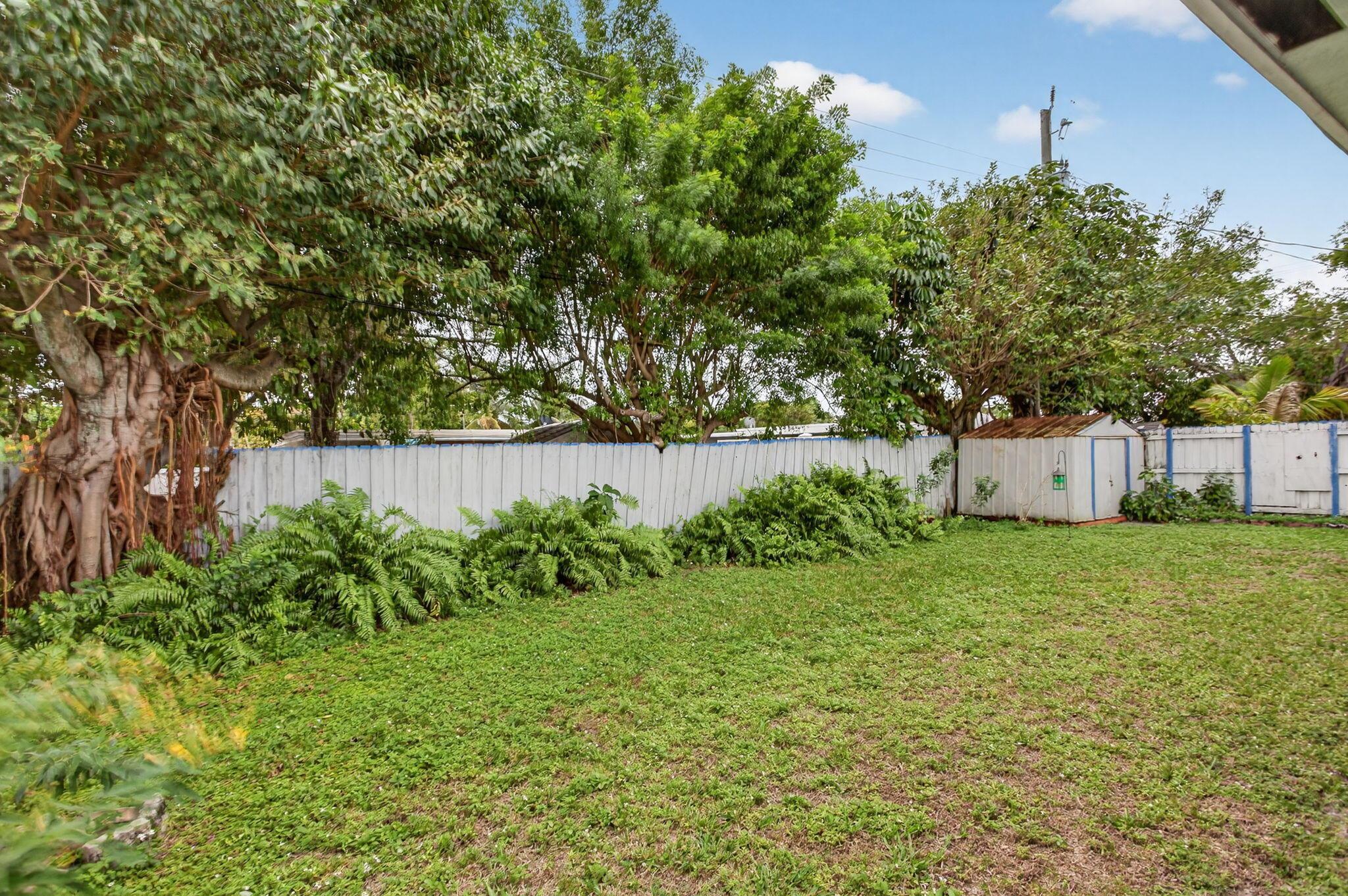 Collier City - Residential