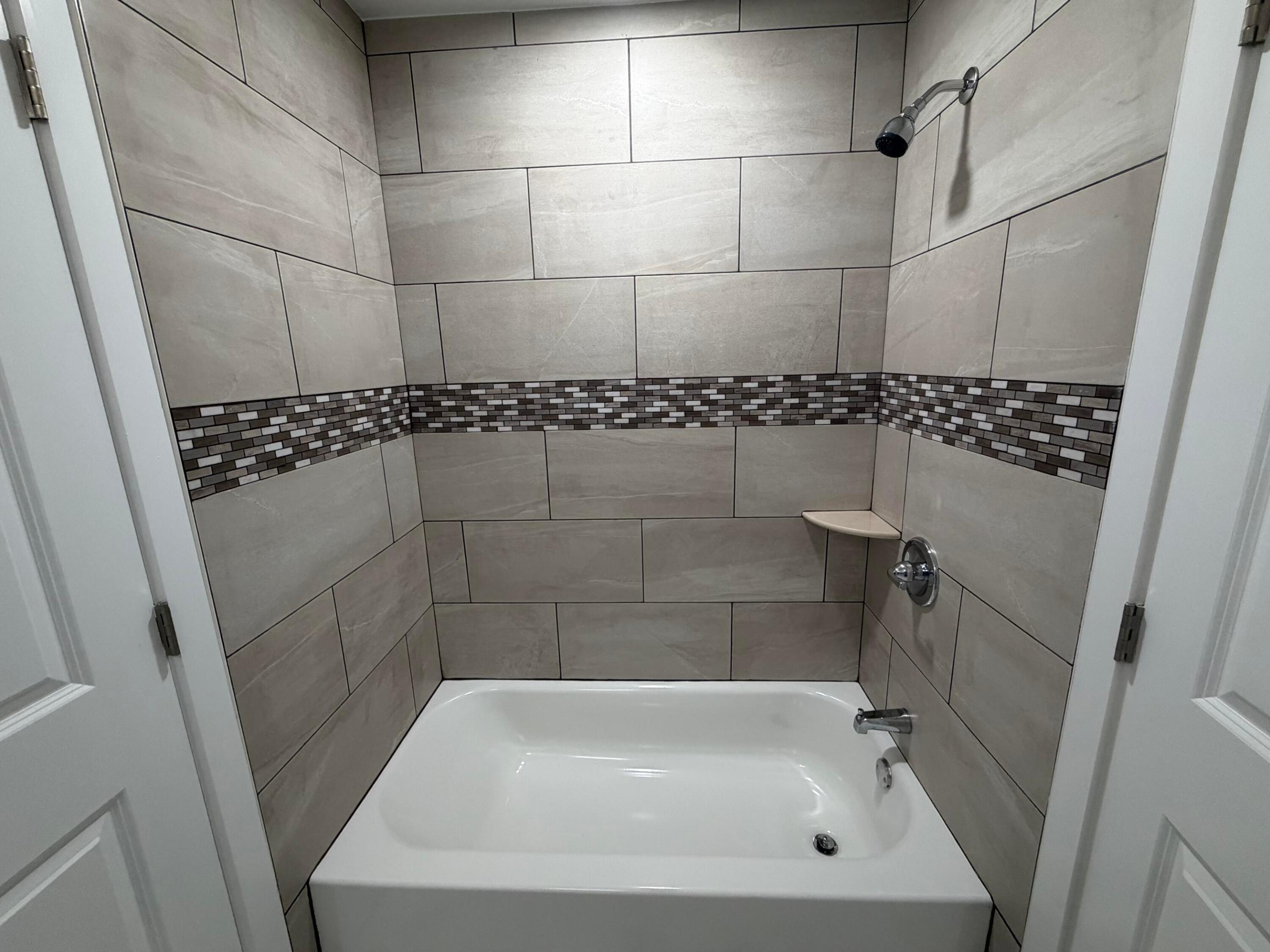 LAZY SEVEN RANCH ACRES - Residential