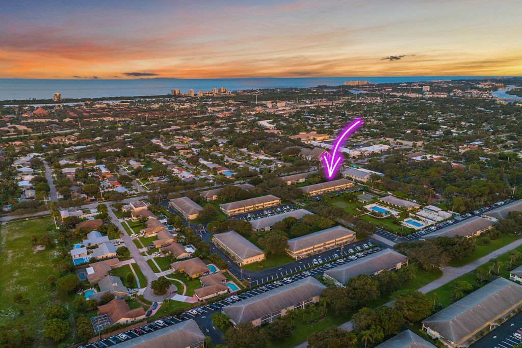 Photo of 4 Westwood Avenue #204h, Tequesta, FL 33469 (MLS # R10958792)