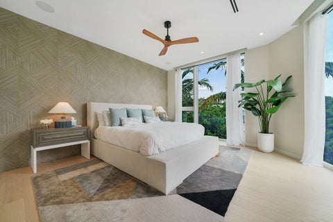 Tiny photo for 724 N LAKE Avenue N, Delray Beach, FL 33483 (MLS # B26088111)