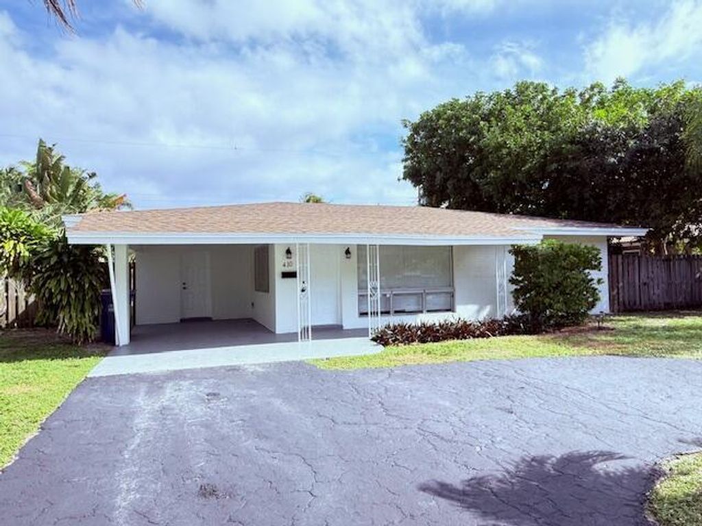 Photo of 410 SE 1st Avenue, Pompano Beach, FL 33060 (MLS # R11140371)