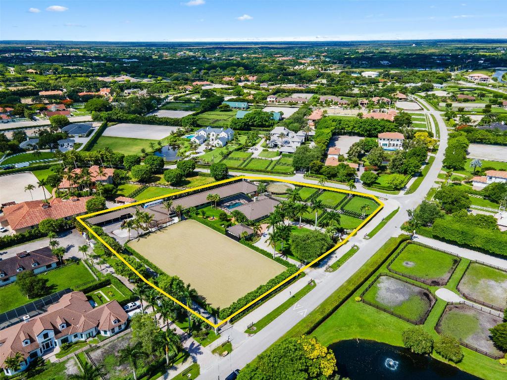 SADDLE TRAIL PARK OF WELLINGTON - Land