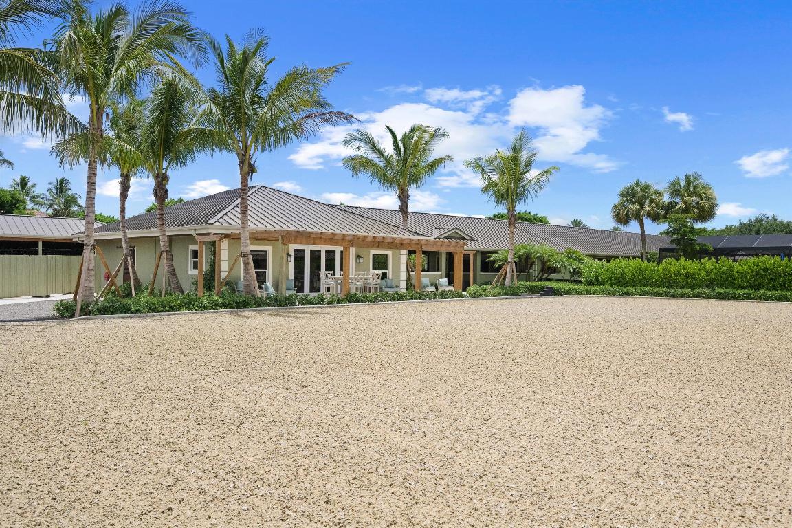 SADDLE TRAIL PARK OF WELLINGTON - Land