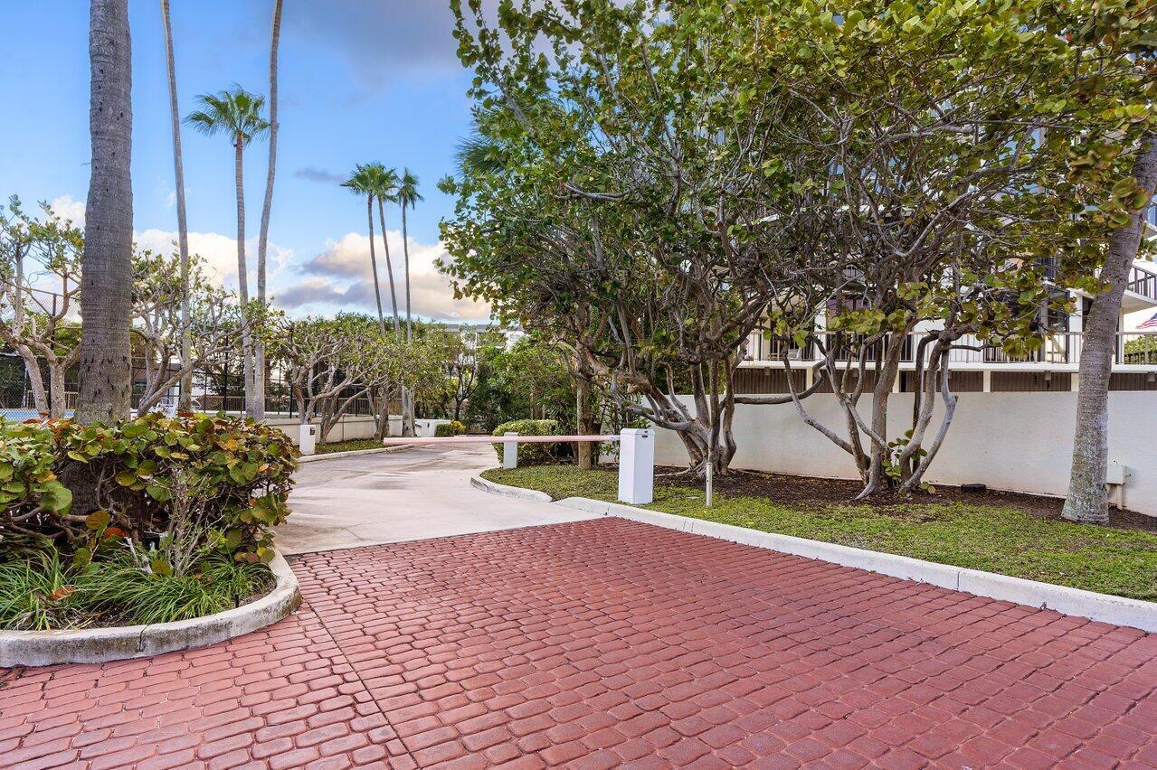2401 N Ocean Boulevard 2n