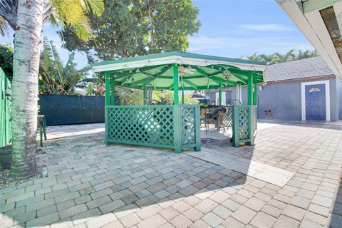 Tiny photo for 524 SW 72nd Avenue, North Lauderdale, FL 33068 (MLS # F10549425)