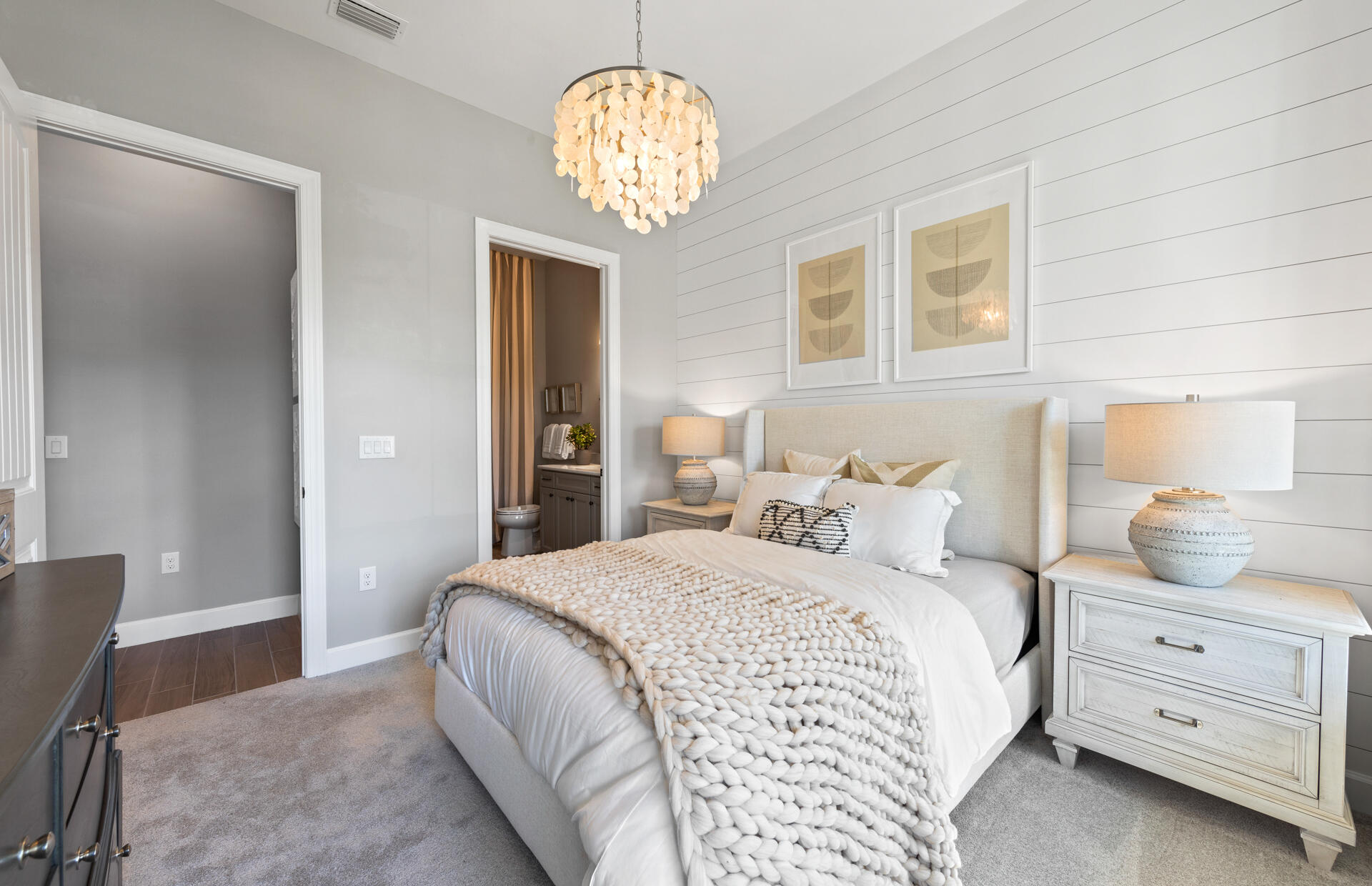 HIGHPOINTE - Residential