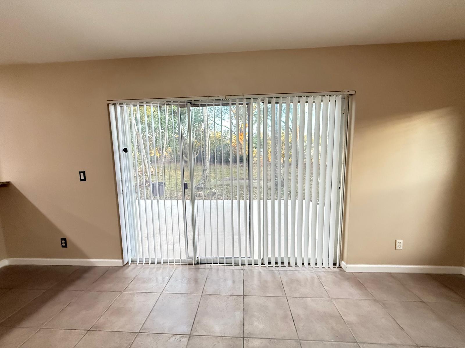 MELEAR - Residential Lease