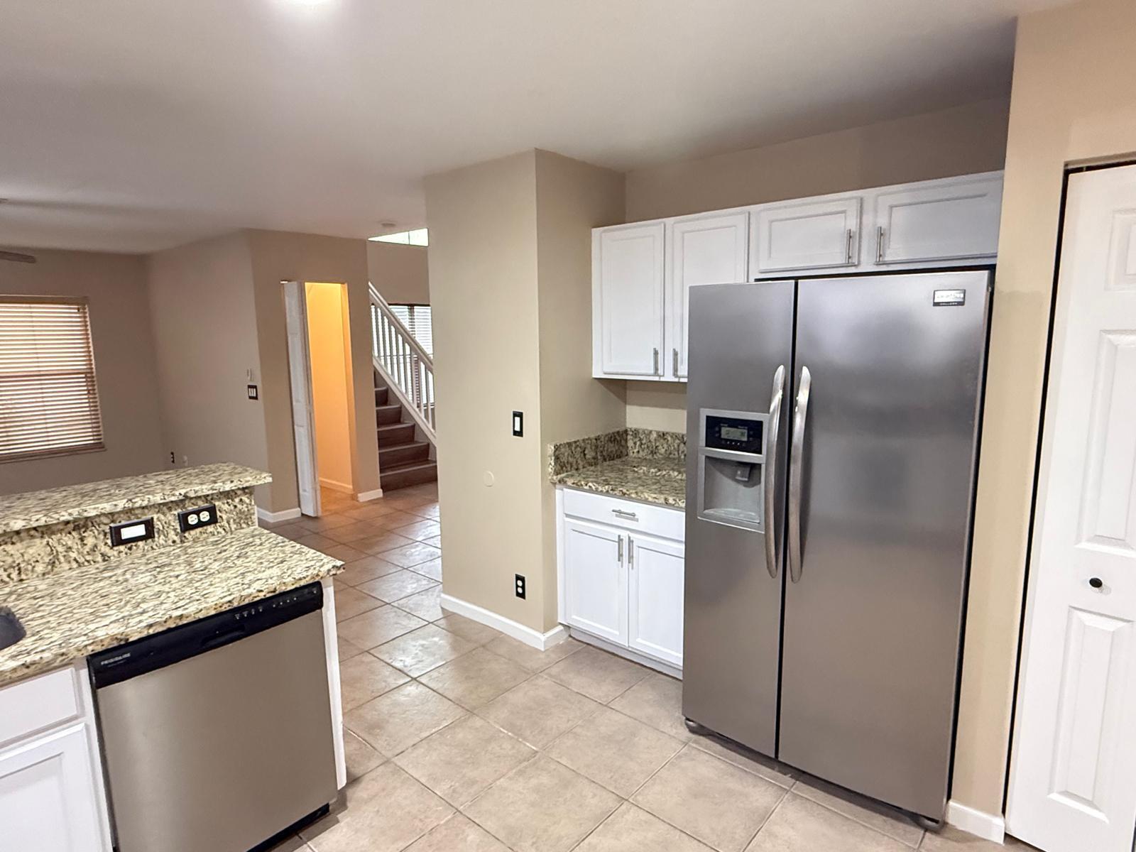 MELEAR - Residential Lease