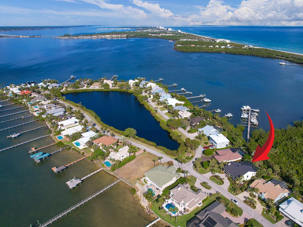 4311 NE Joes Point Road