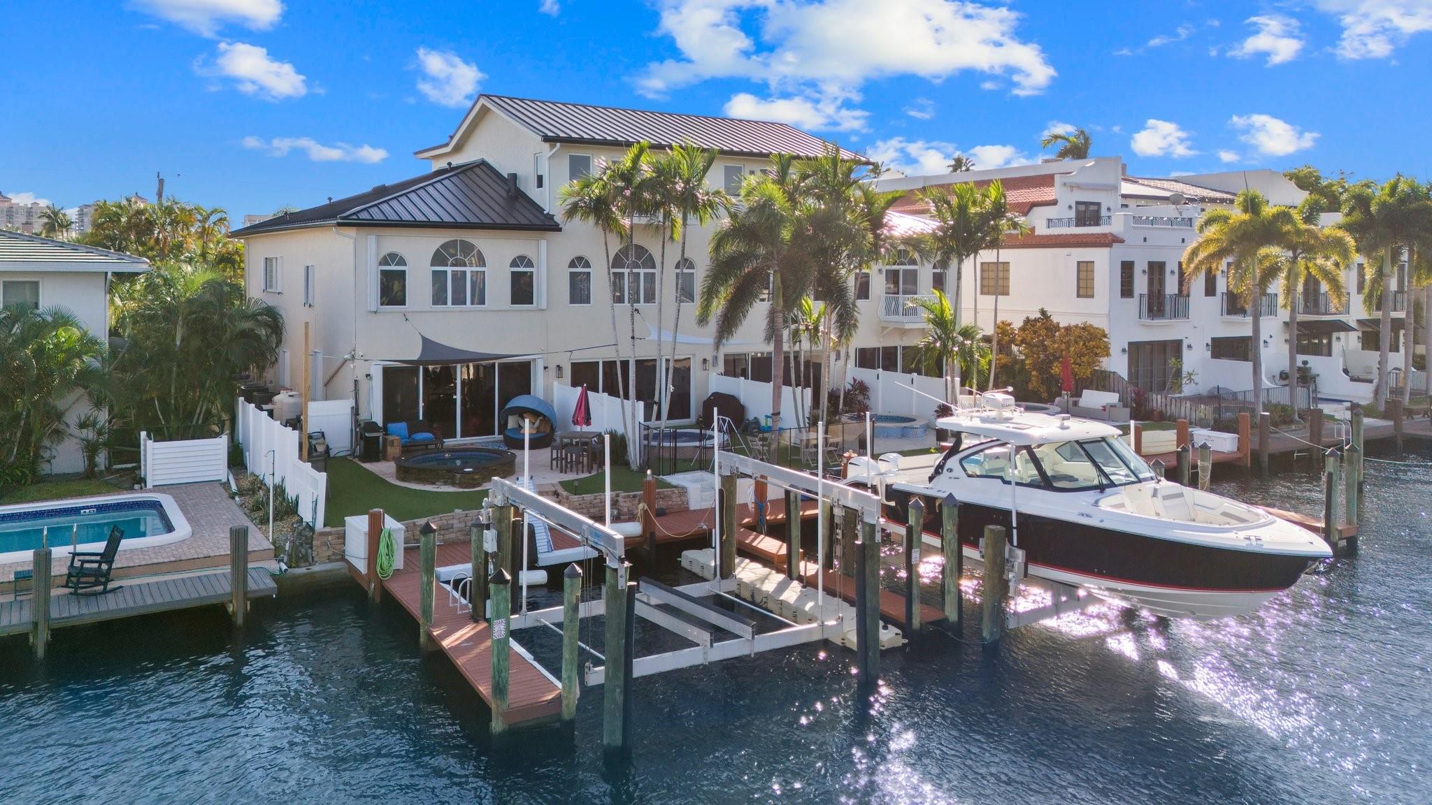 Coral Ridge 21-50 B - Residential Lease