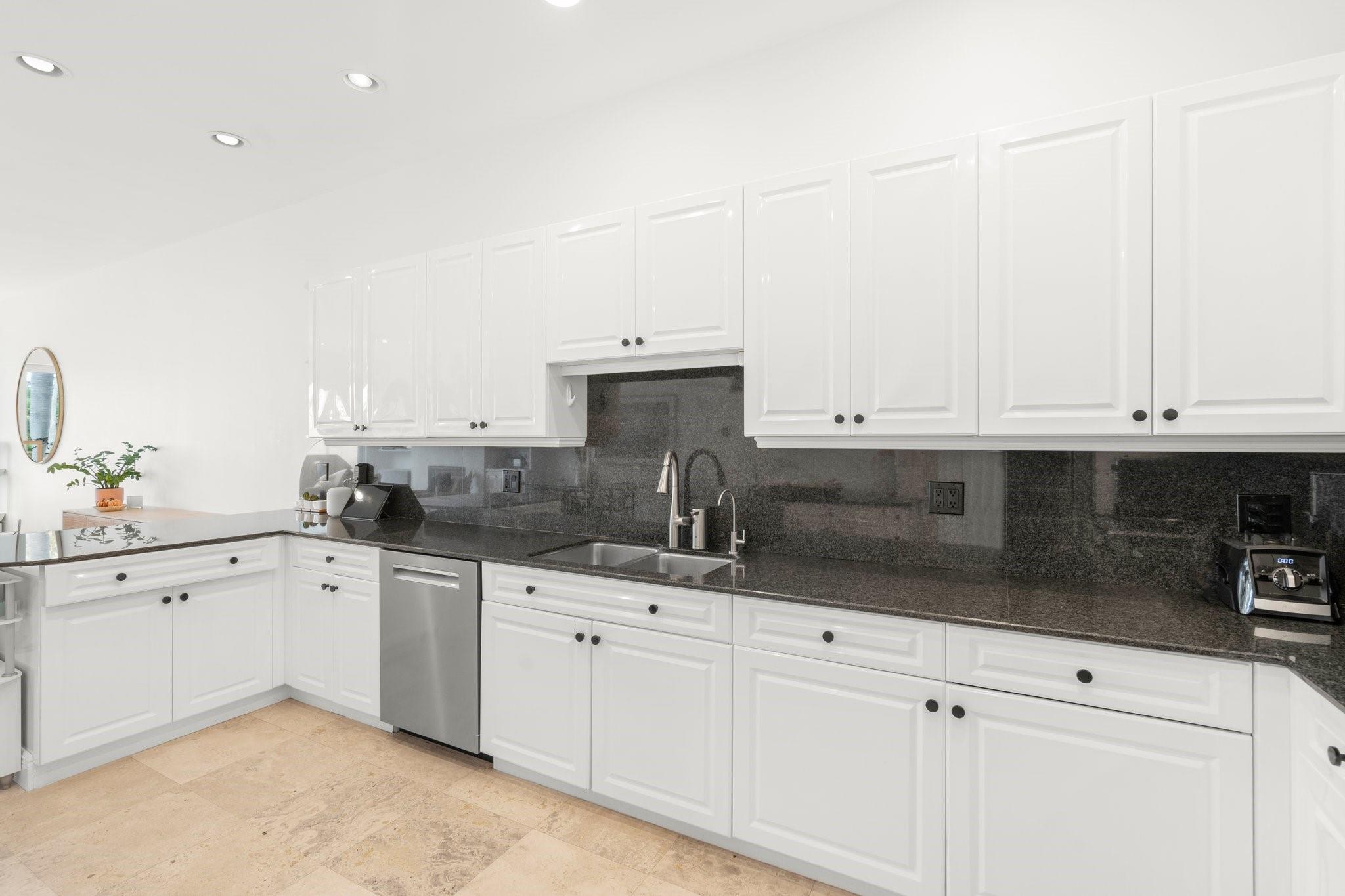 Coral Ridge 21-50 B - Residential Lease