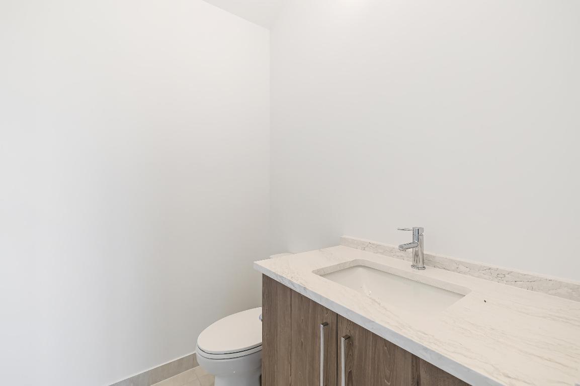 LOTUS EDGE
JOHNS WEST PUD PLAT ONE - Residential Lease