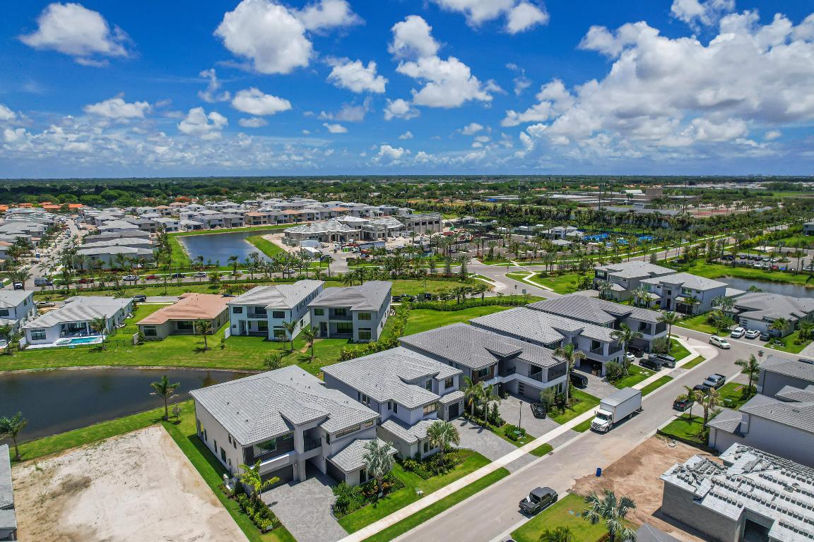 LOTUS EDGE
JOHNS WEST PUD PLAT ONE - Residential Lease