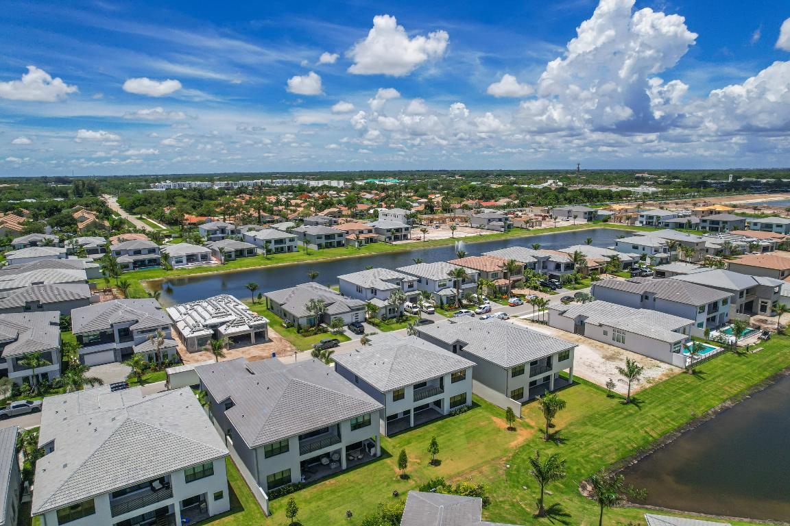 LOTUS EDGE
JOHNS WEST PUD PLAT ONE - Residential Lease