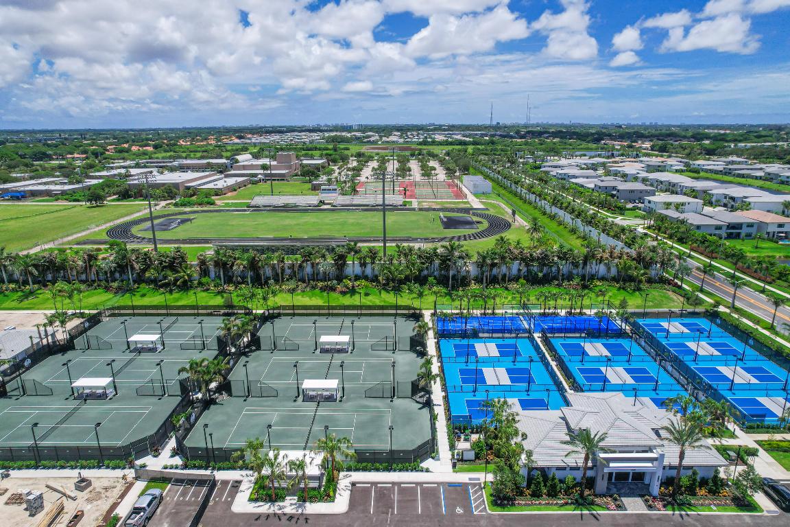 LOTUS EDGE
JOHNS WEST PUD PLAT ONE - Residential Lease