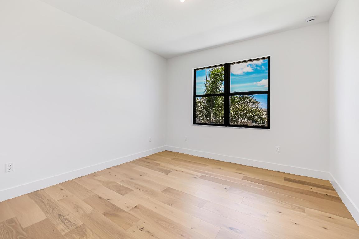 LOTUS EDGE
JOHNS WEST PUD PLAT ONE - Residential Lease