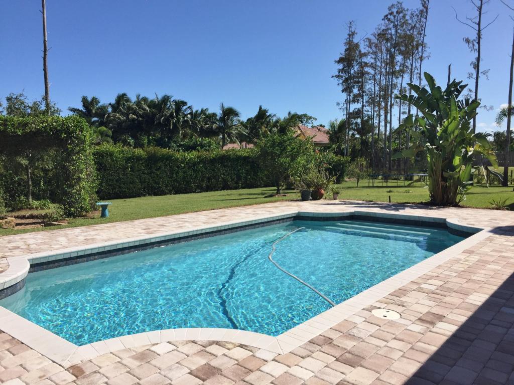 PALM BEACH COUNTRY ESTATE - Residential