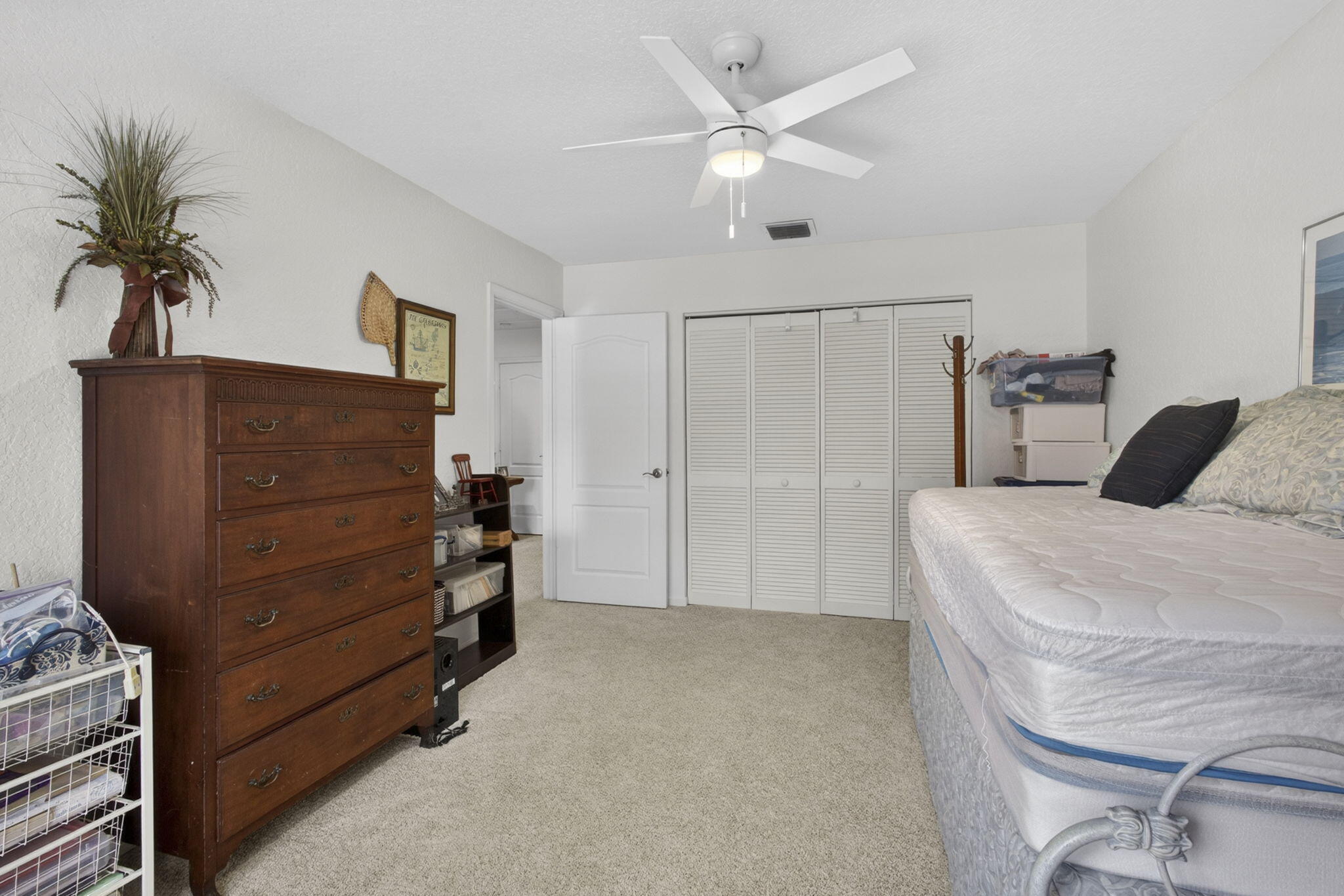 SANCTUARY - Residential