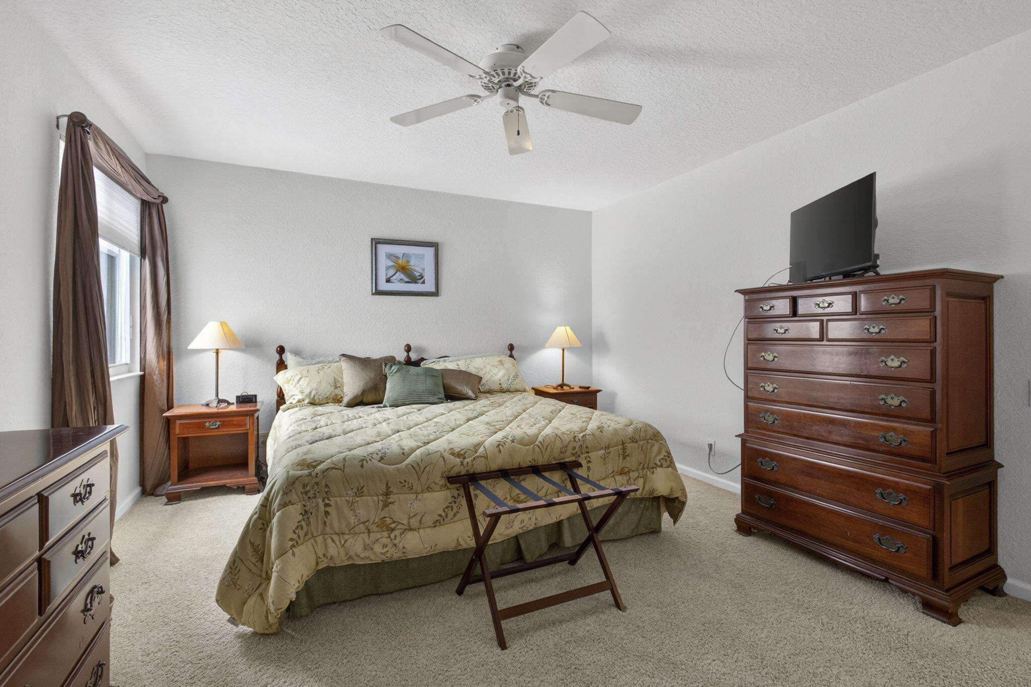 SANCTUARY - Residential