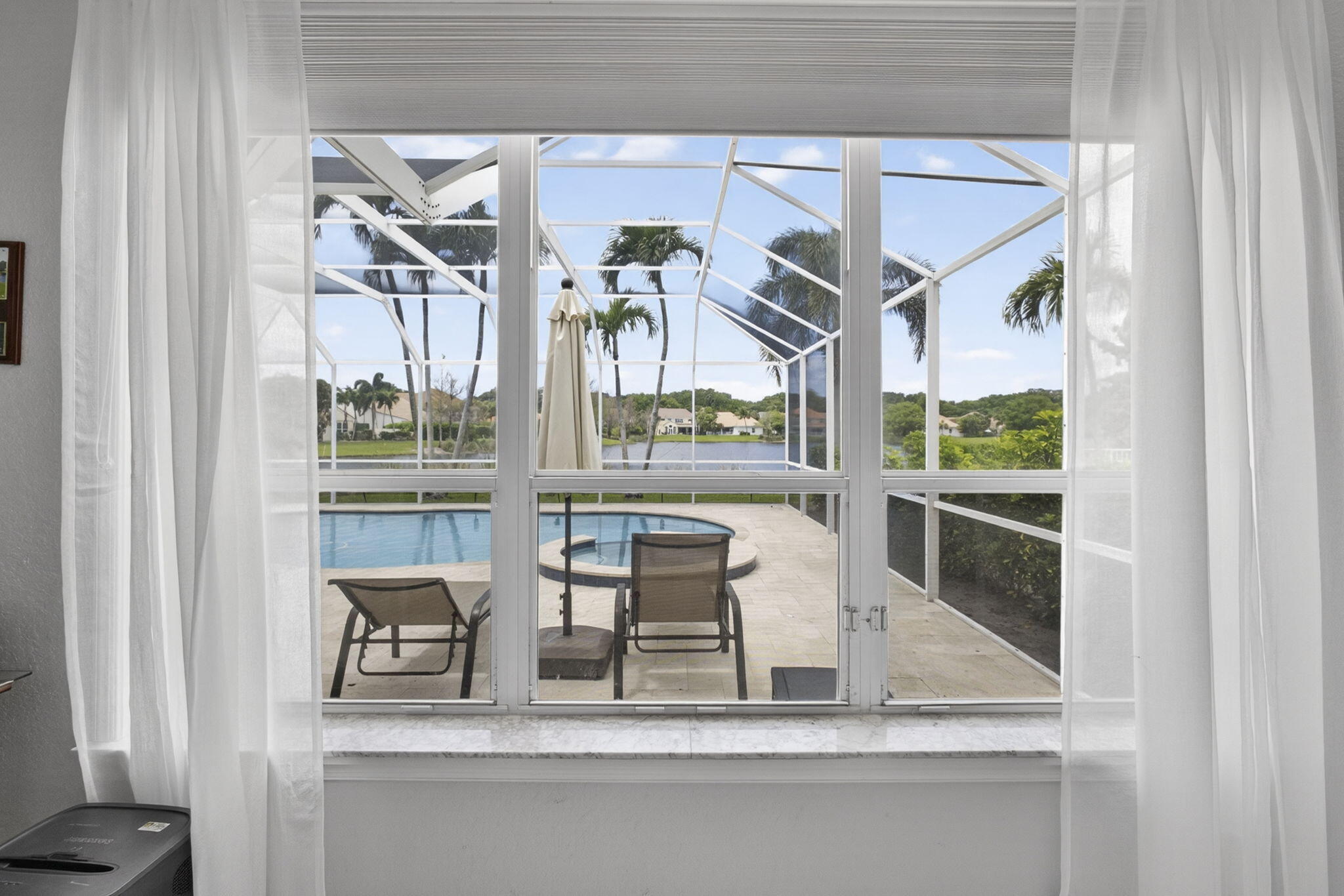 SANCTUARY - Residential