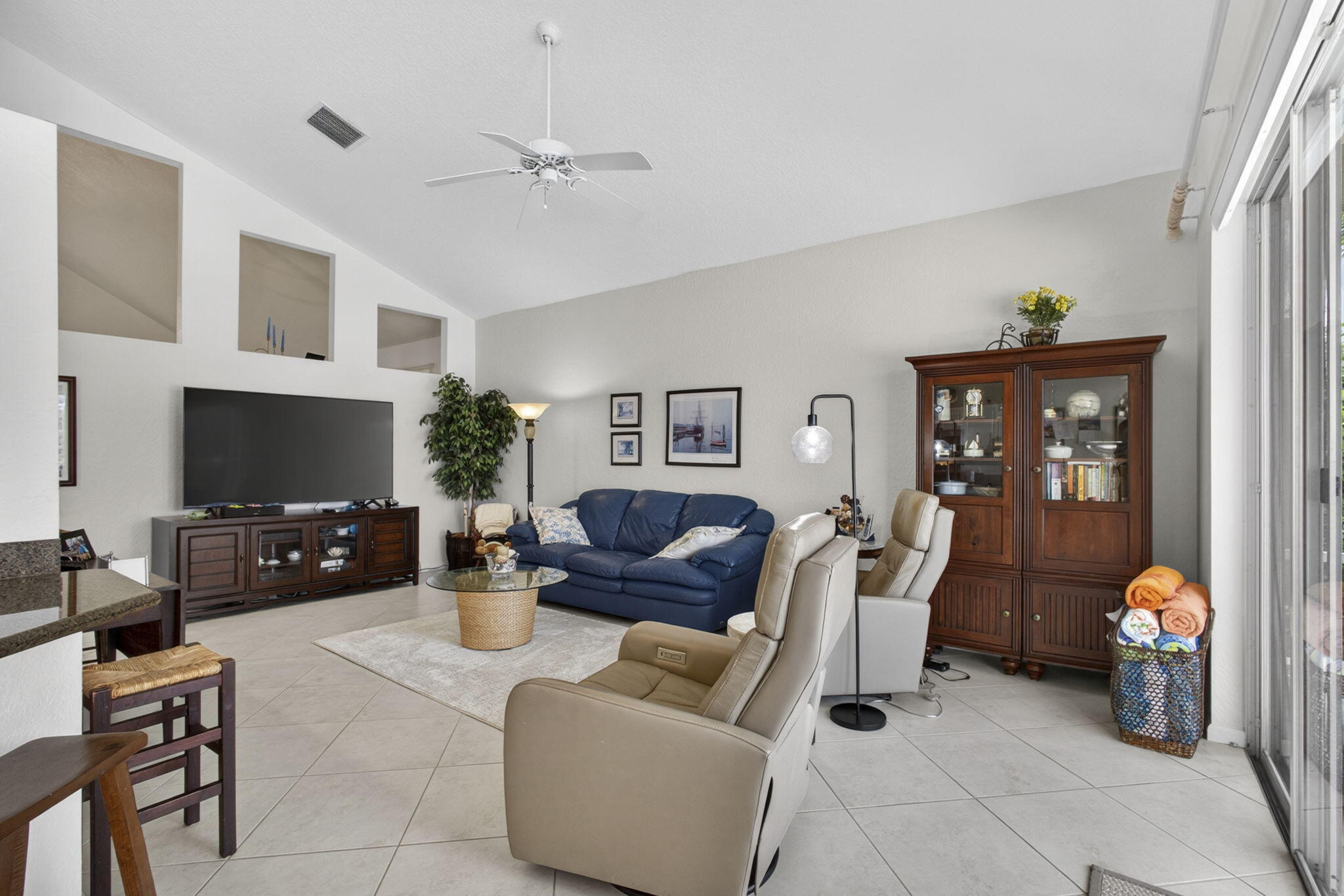 SANCTUARY - Residential