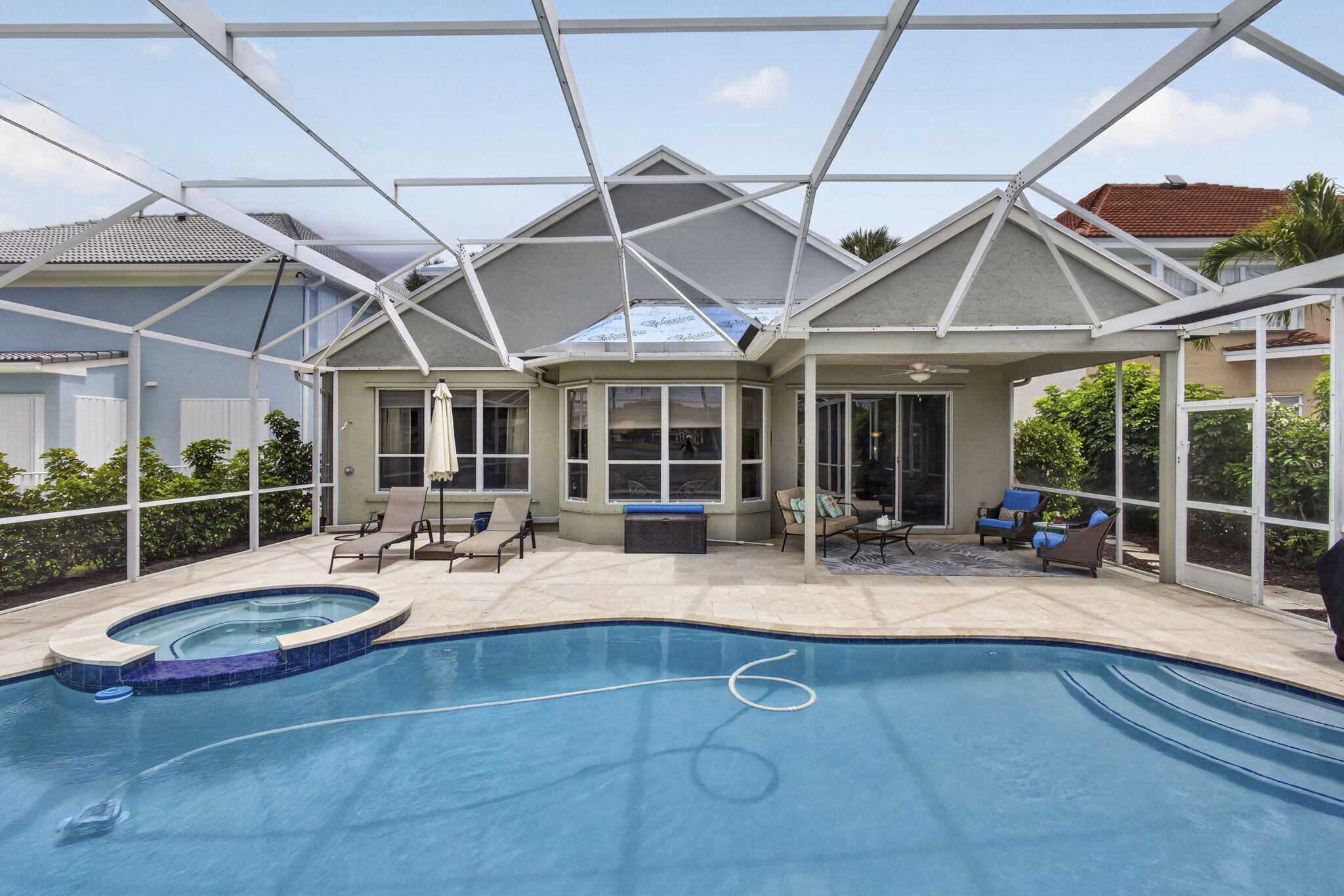 SANCTUARY - Residential