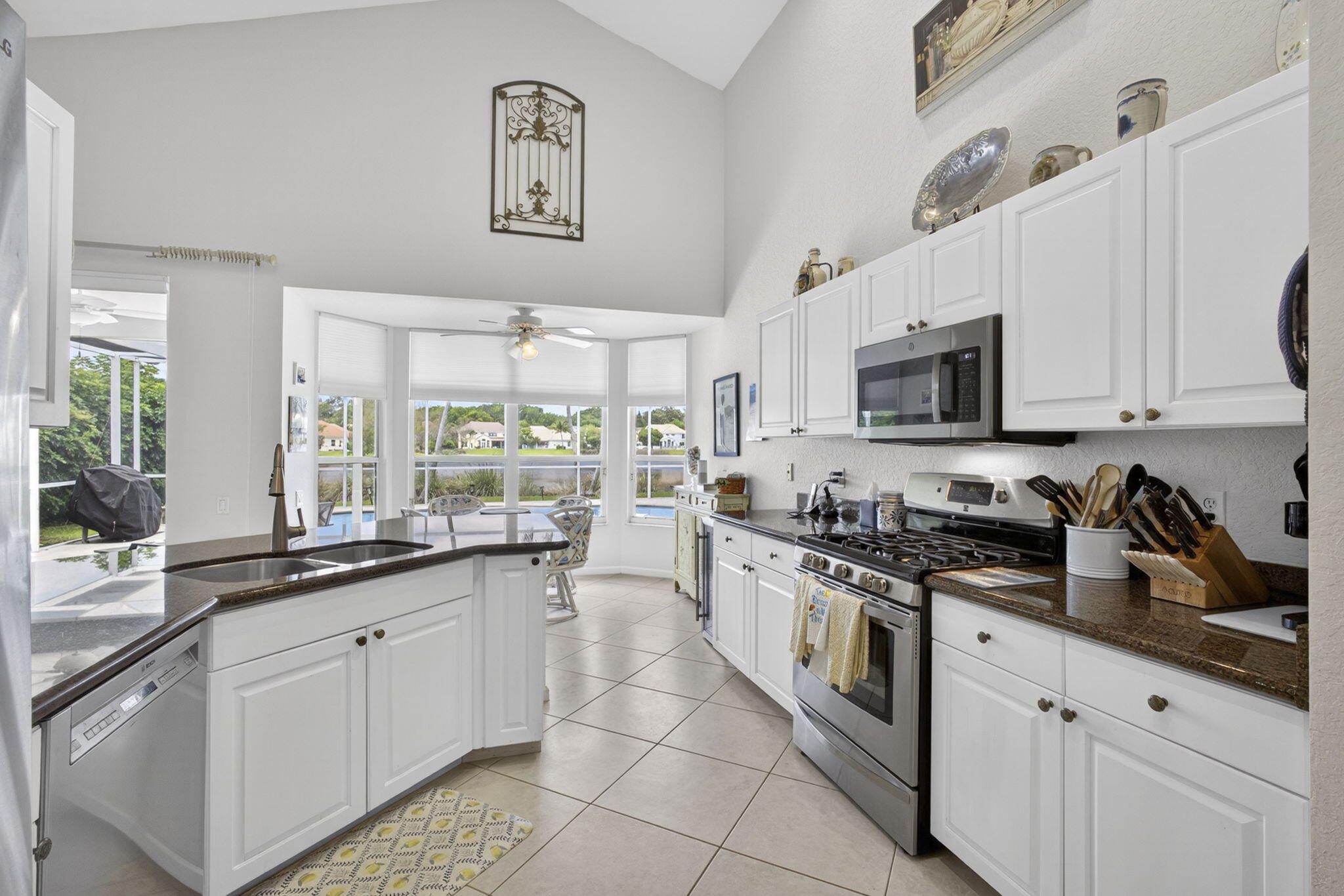 SANCTUARY - Residential