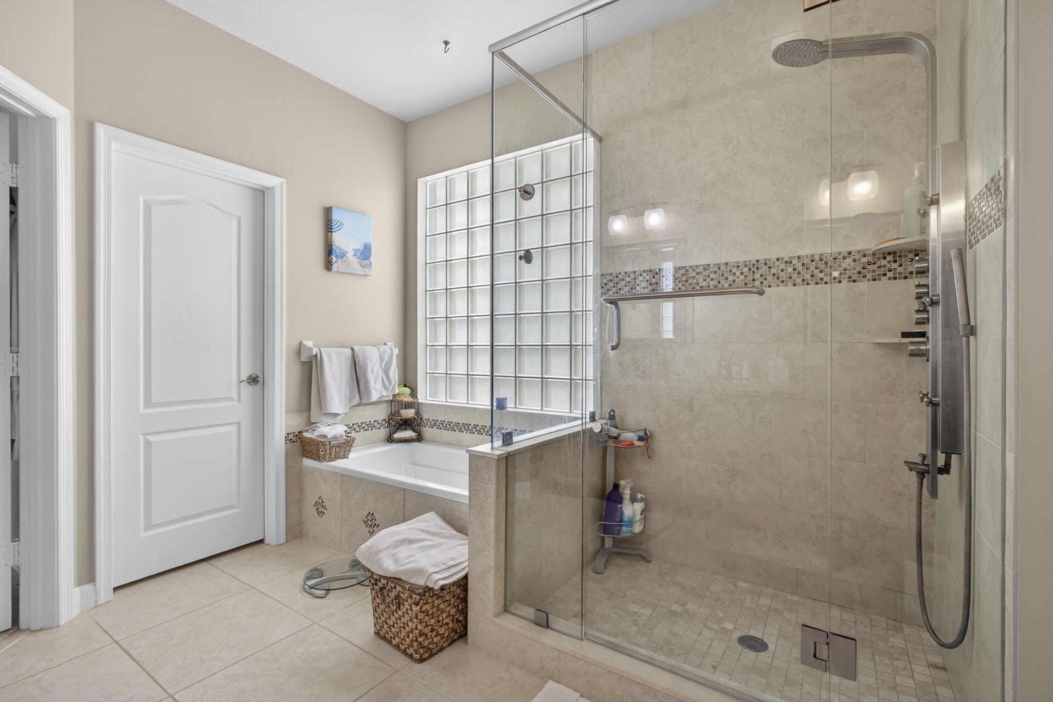 SANCTUARY - Residential