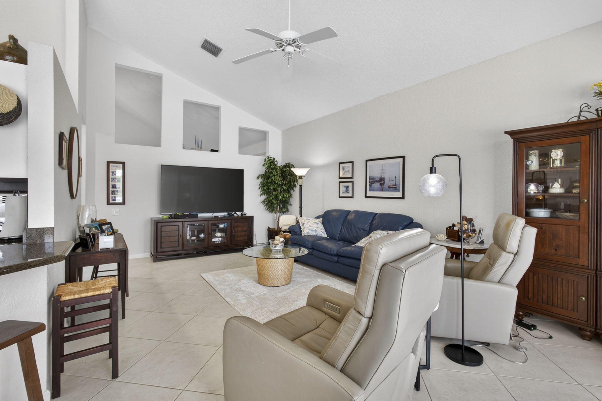 SANCTUARY - Residential