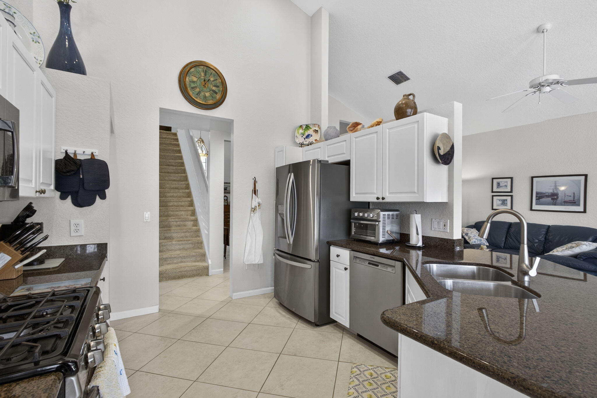 SANCTUARY - Residential