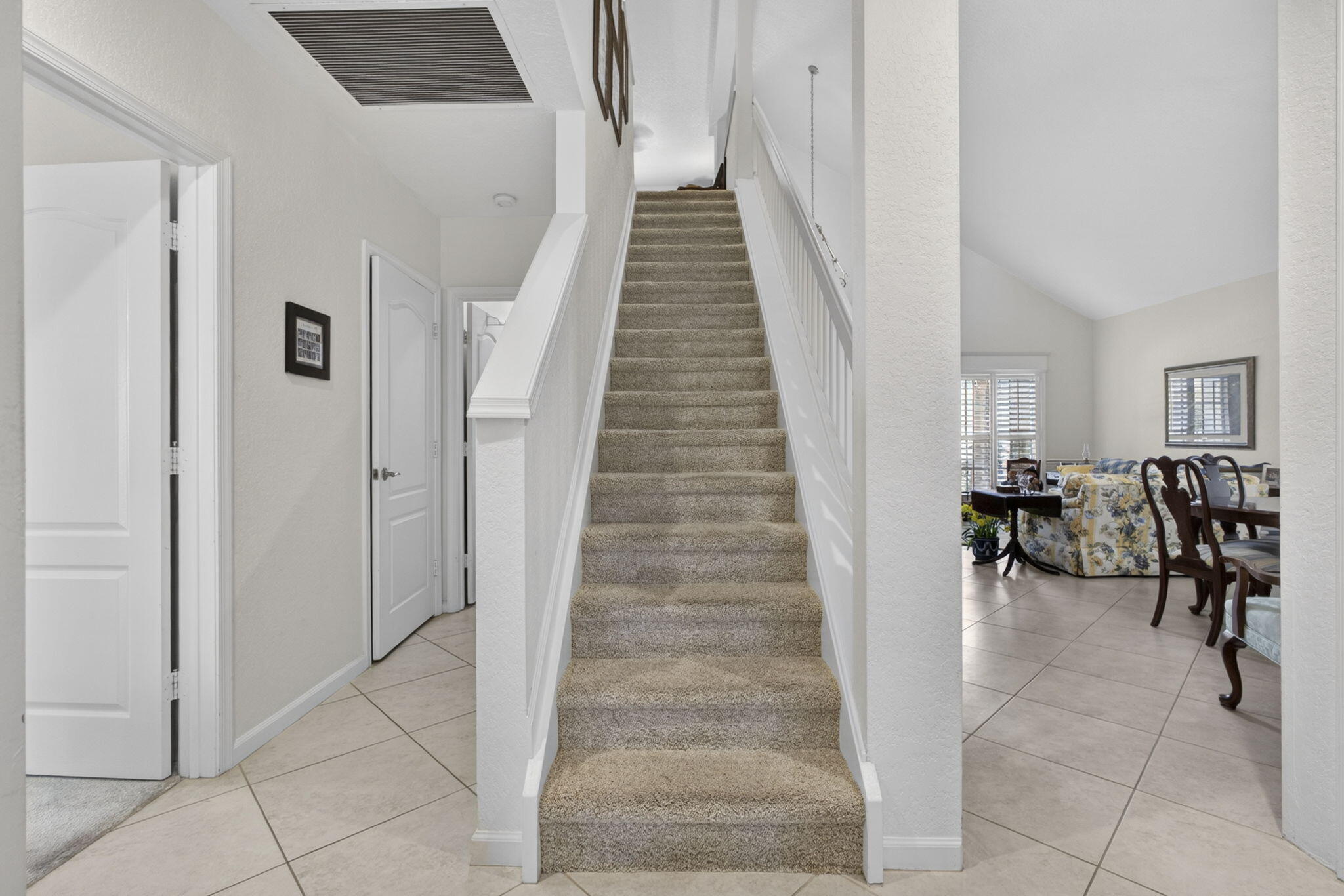 SANCTUARY - Residential