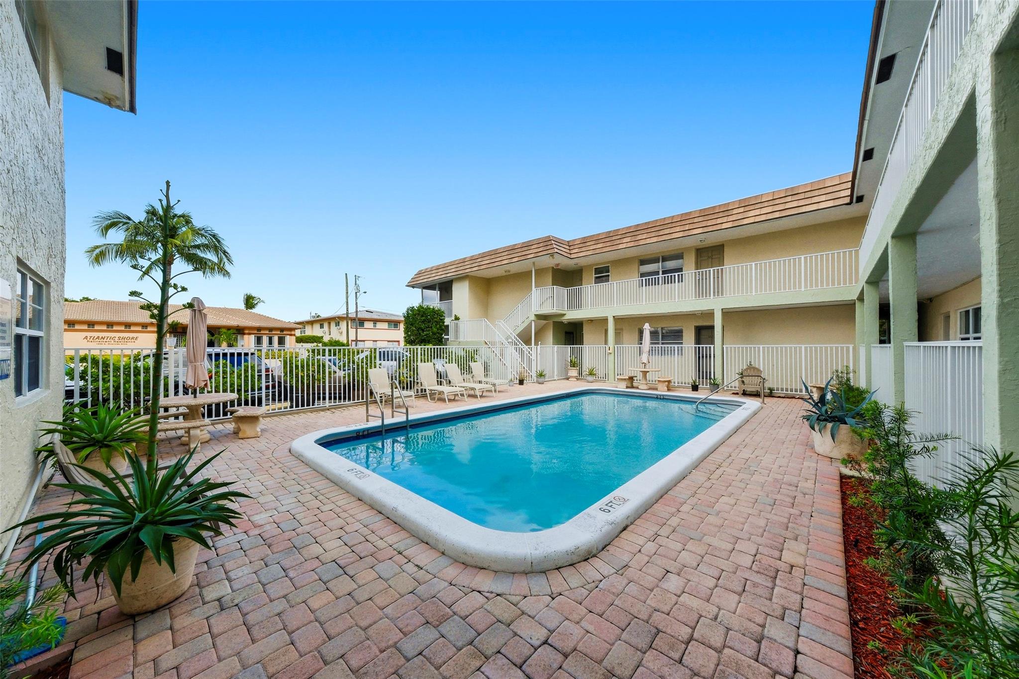 Bon Bini - Residential