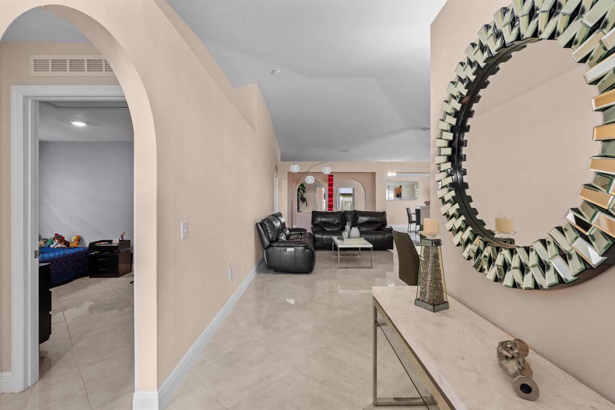 237 NW Bayshore Boulevard, Port St Lucie, FL, 34983/$419,900 3 237 NW Bayshore Boulevard