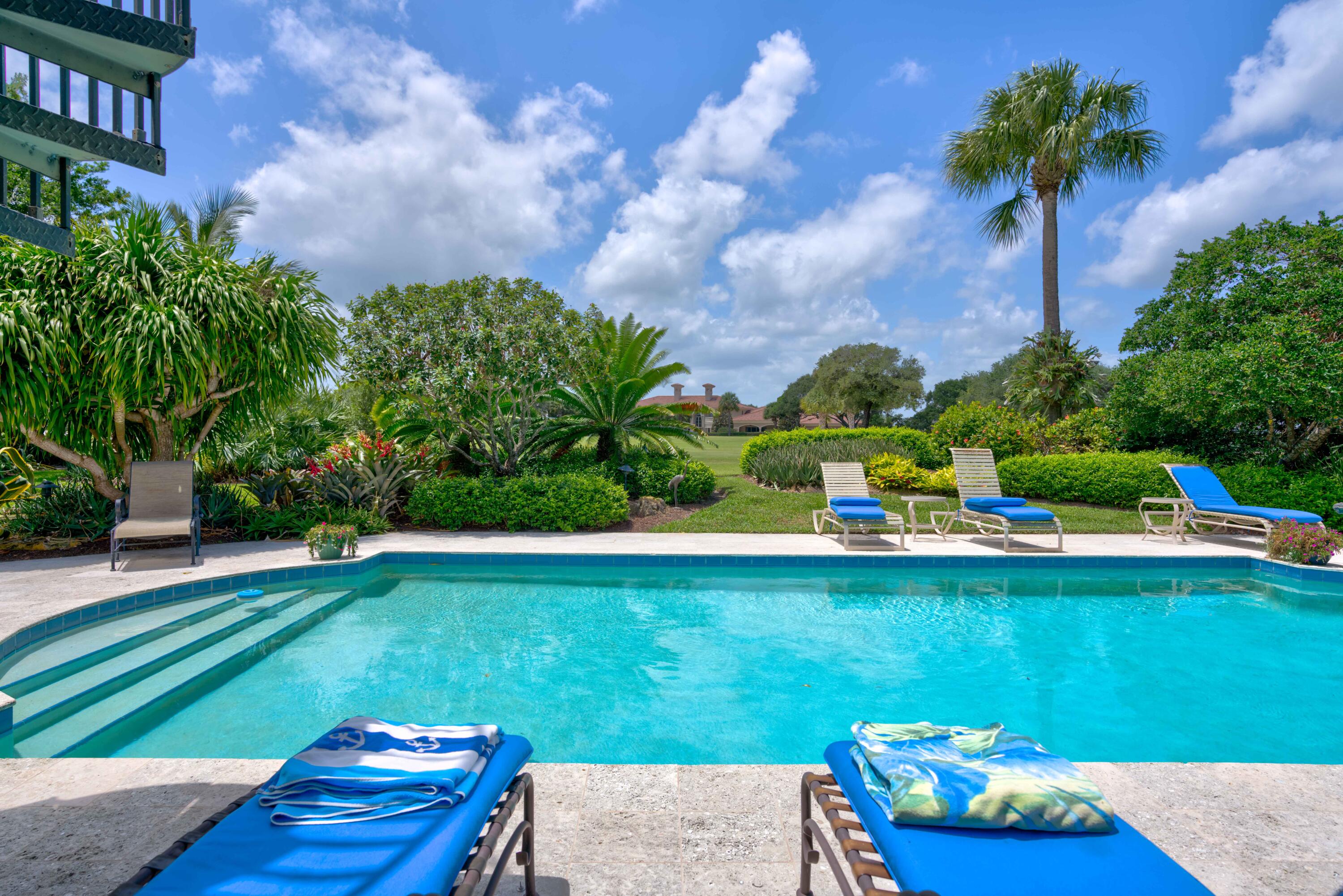 JUPITER HILLS VILLAGE PHA - Residential