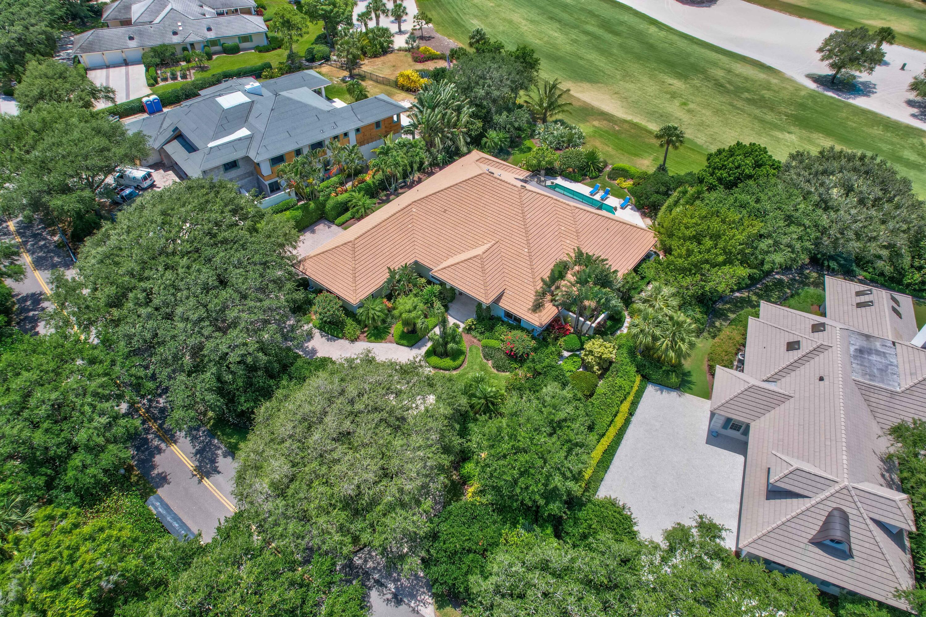 JUPITER HILLS VILLAGE PHA - Residential