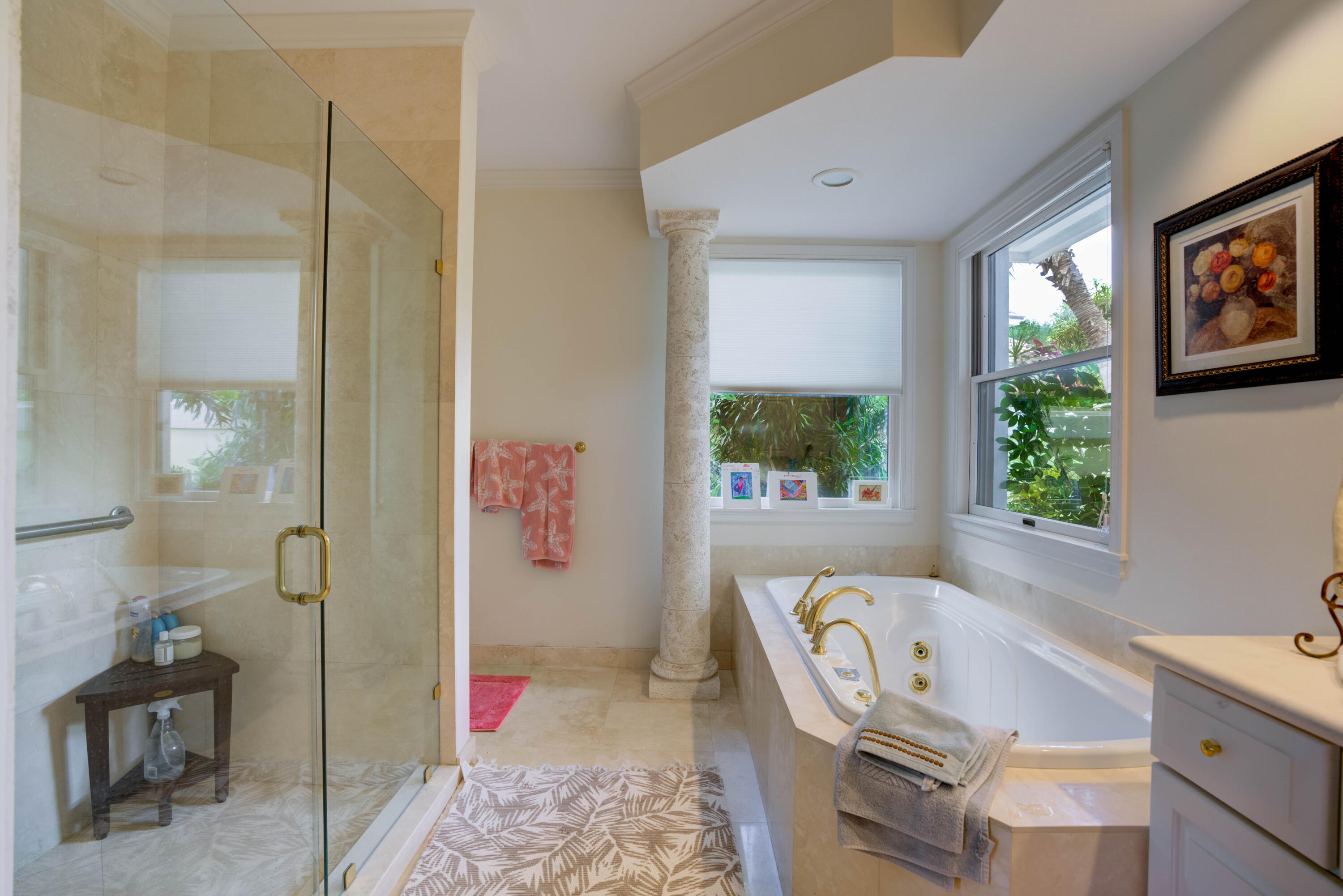 JUPITER HILLS VILLAGE PHA - Residential